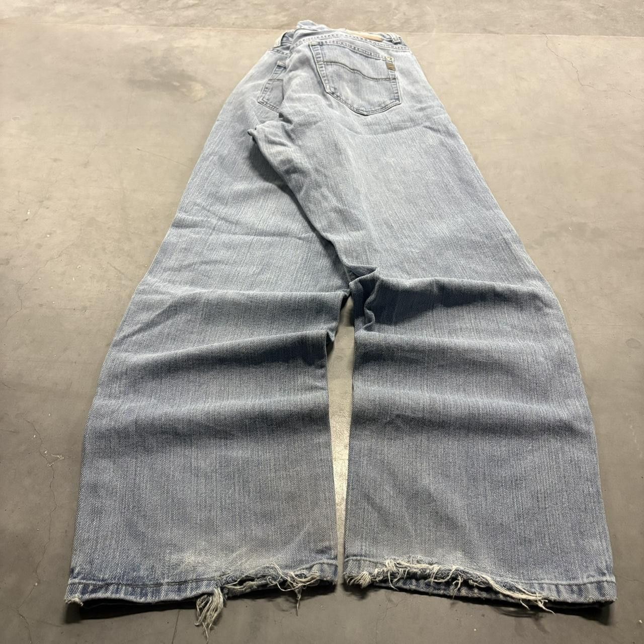 Izod Crazy Vintage Y2K/2000s Super Baggy Izod Light Blue Wash Denim Jeans! Size US 36 / EU 52 - 4 Thumbnail
