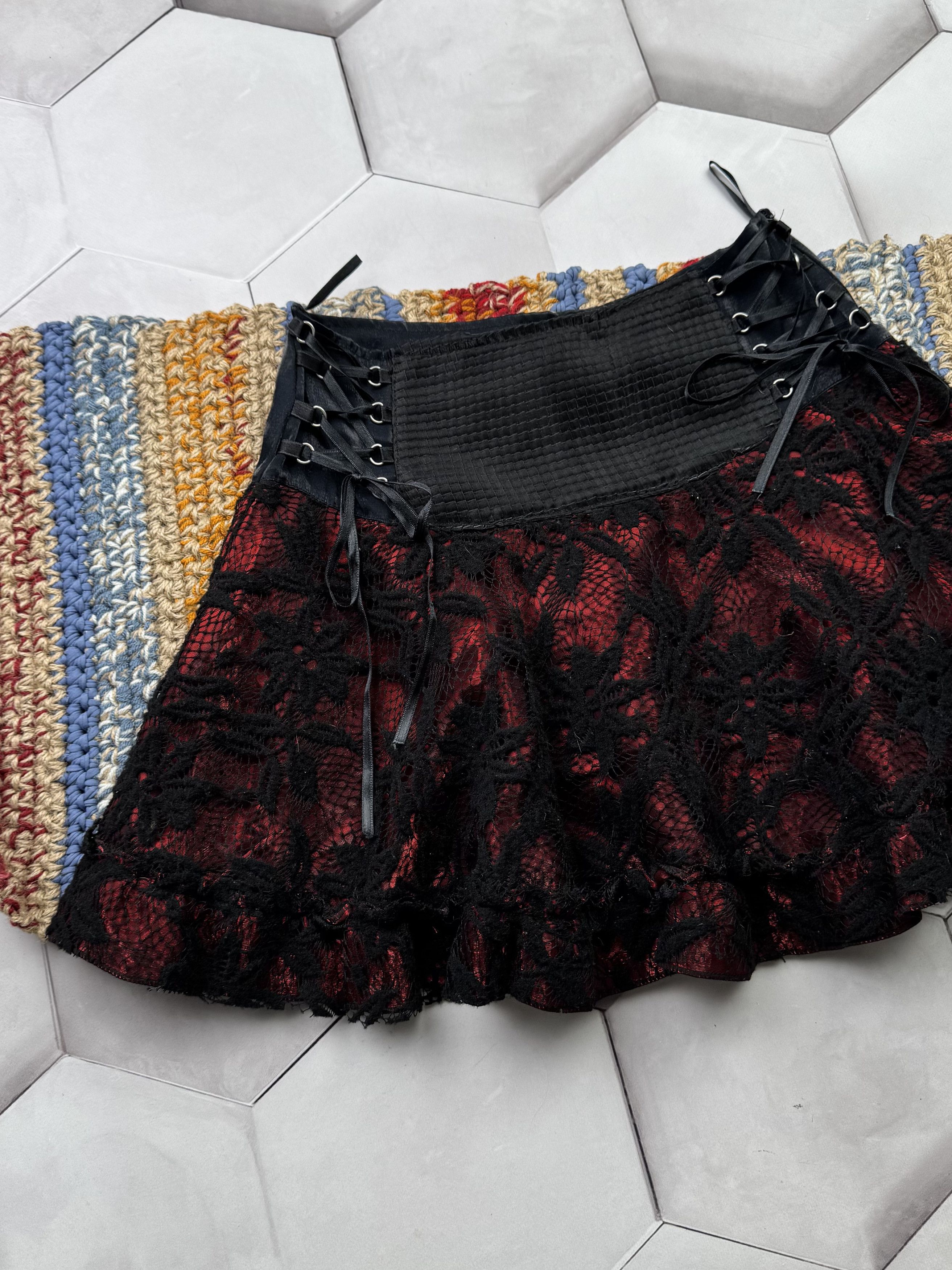 Japanese Brand Vintage Bondage Mini Skirt (E4) Size 27" / US 4 / IT 40 - 2 Thumbnail
