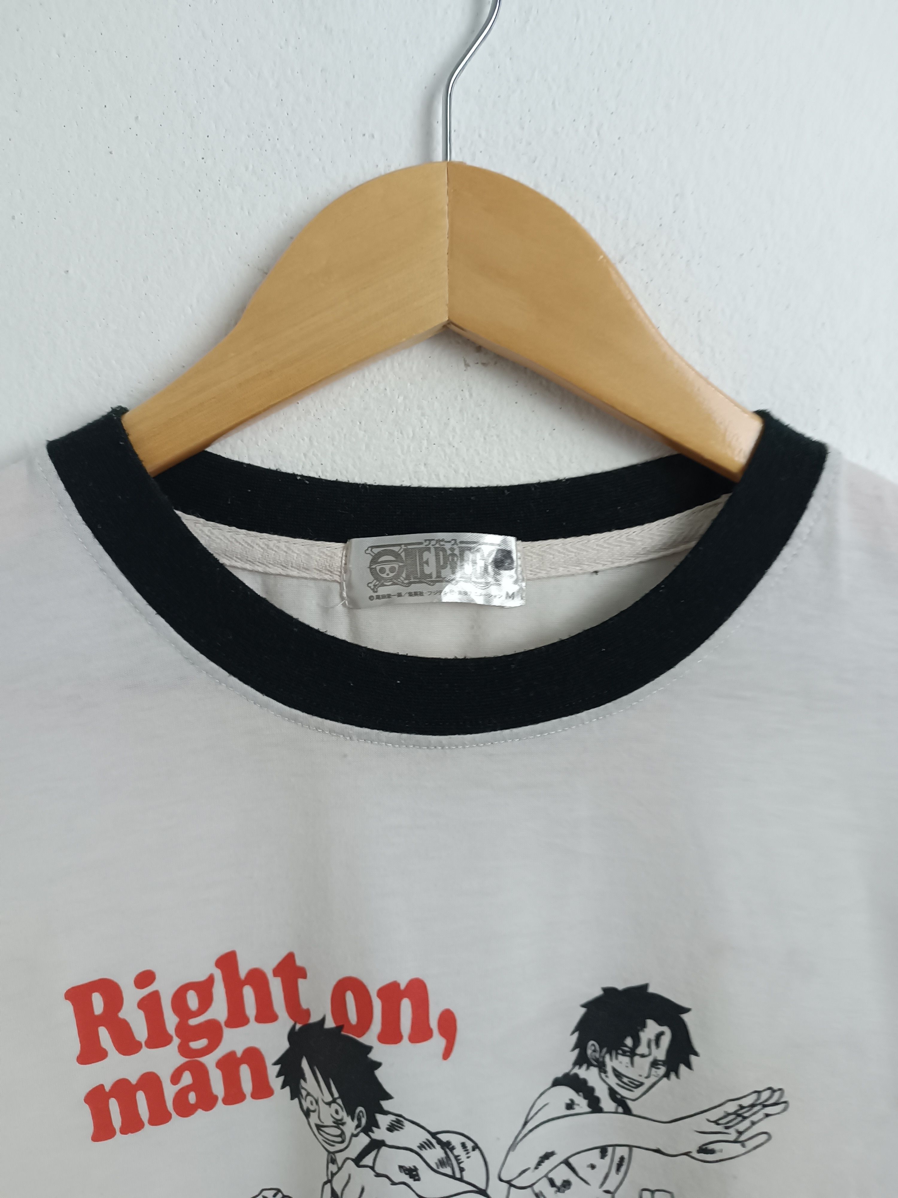 Anime VINTAGE ONE PIECE LUFFY AND ACE VERY RARE ANIME TEE Size US M / EU 48-50 / 2 - 7 Thumbnail