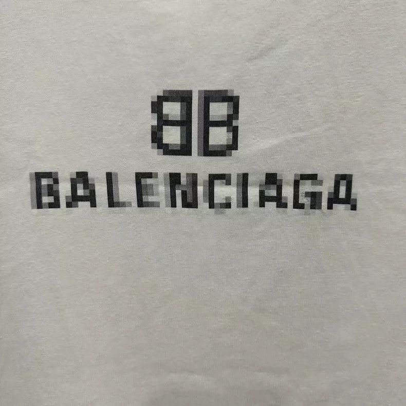 Balenciaga Balenciaga White Mosaic Logo Short Sleeve Size: XS Size US XS / EU 42 / 0 - 3 Thumbnail