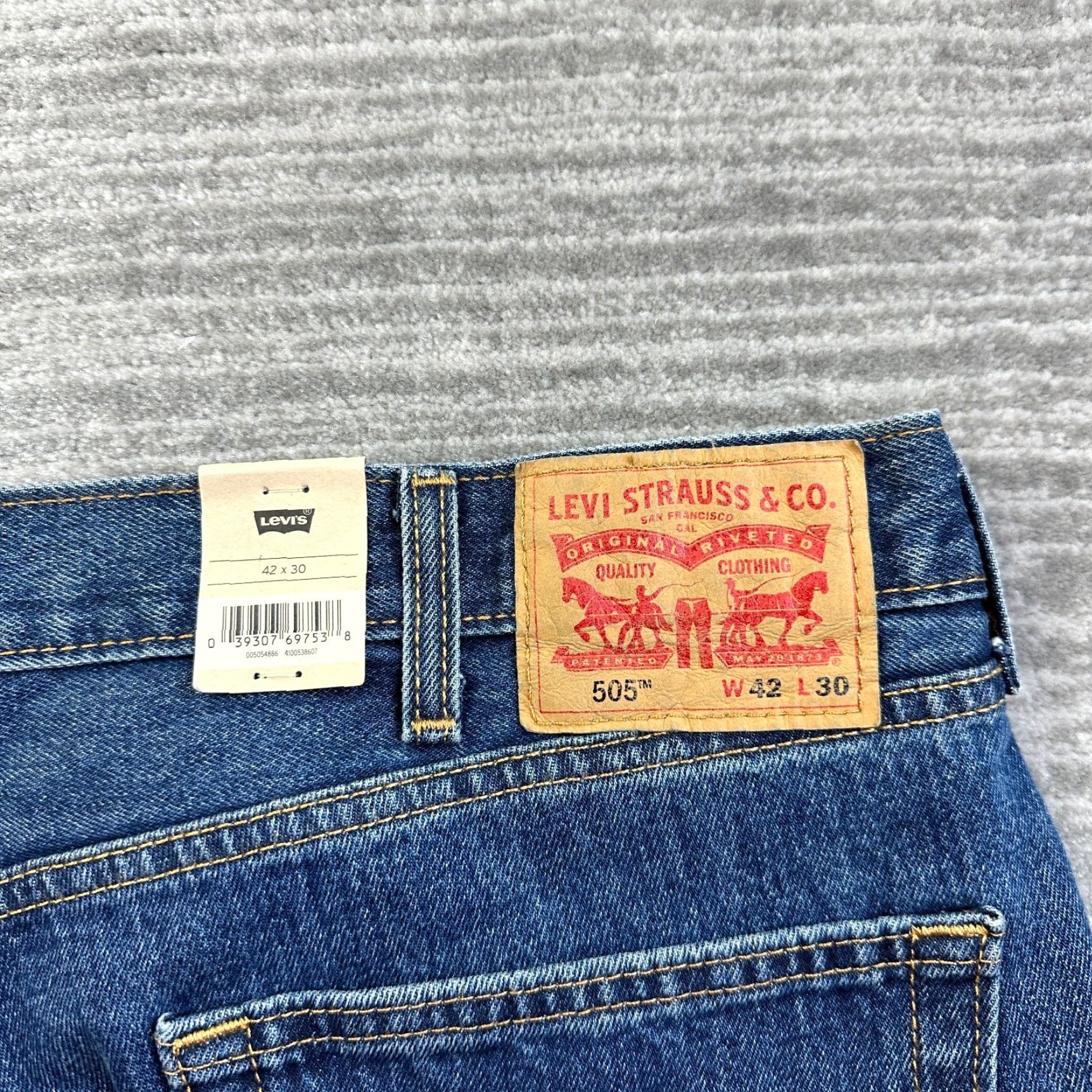 Levi's Levi's 505 Jeans Mens 42x30 Blue Denim Straight Wash Jeans Pants Regular Men's 505 Straight Blue Levi's 500 Series Size US 42 / EU 58 - 4 Thumbnail