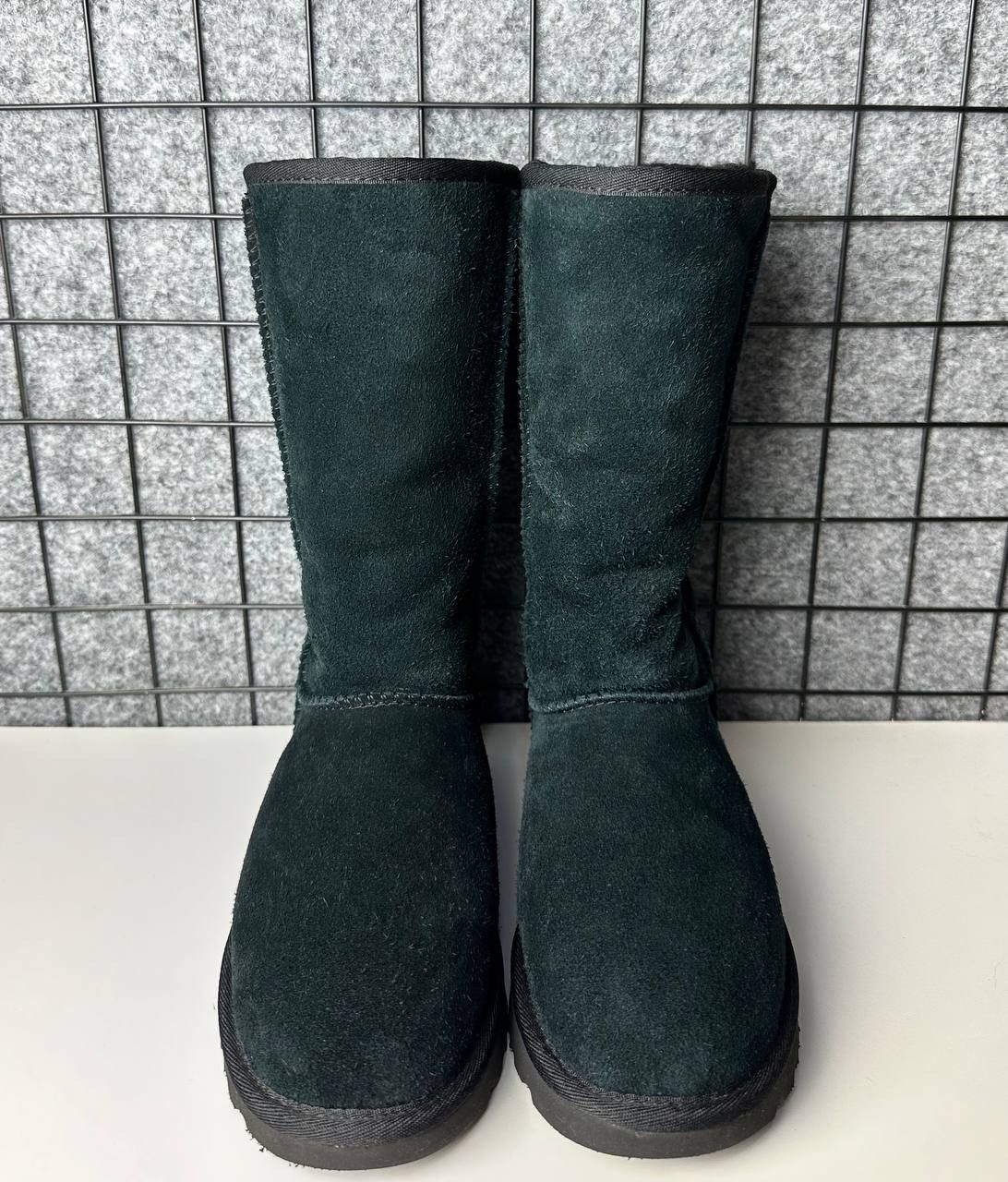 Ugg UGG Suede Boots US3 Size US 6 / IT 36 - 2 Thumbnail