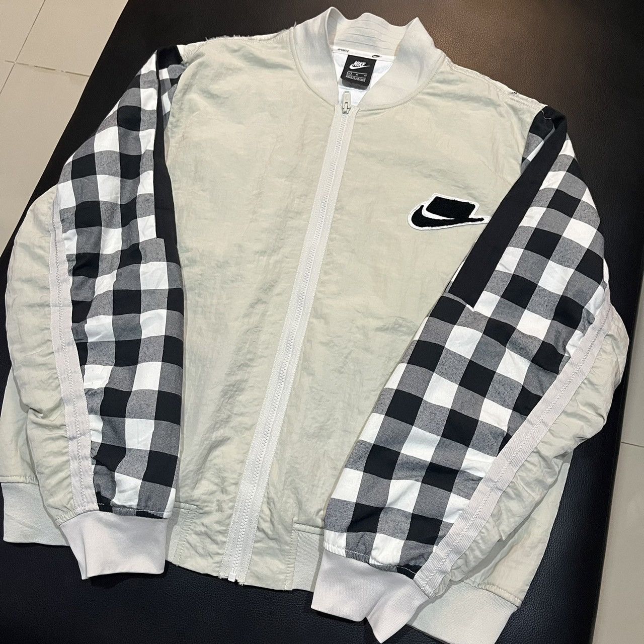Nike Nike Sportswear Bomber Jacket Beige Size US XL / EU 56 / 4 - 6 Thumbnail