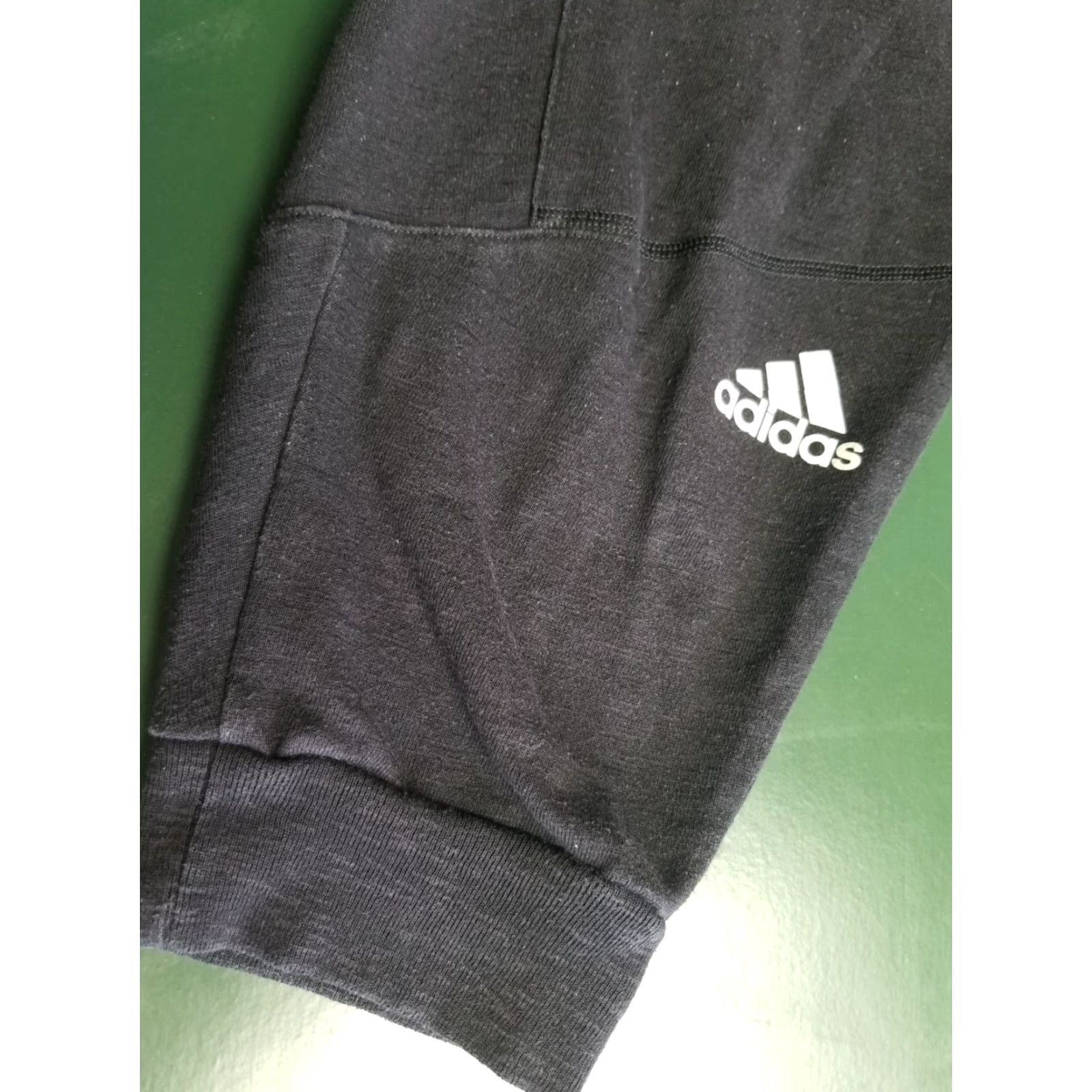 Adidas Adidas Sweatpants Crop Black Striped Elastic Waist Drawstring Logo Size M Jogger Unisex Adults Mens Womens? Size 32" / US 10 / IT 46 - 6 Thumbnail
