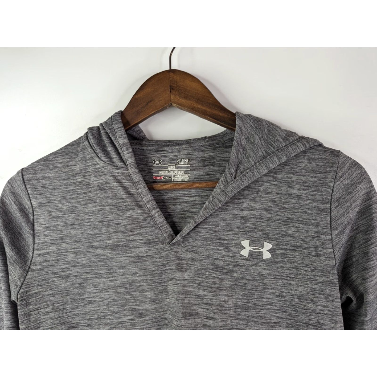 Under Armour UNDER ARMOUR Hoodie Small Grey Loose HeatGear Lightweight Pullover Sweatshirt Women Size S / US 4 / IT 40 - 2 Thumbnail