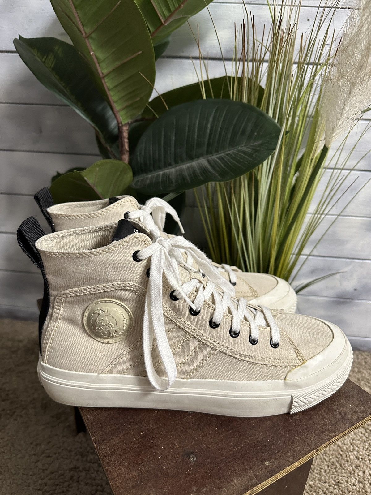 Diesel Rare Luxury Hi Top Sneakers Diesel Punk Logo Size US 9 / EU 42 - 2 Thumbnail