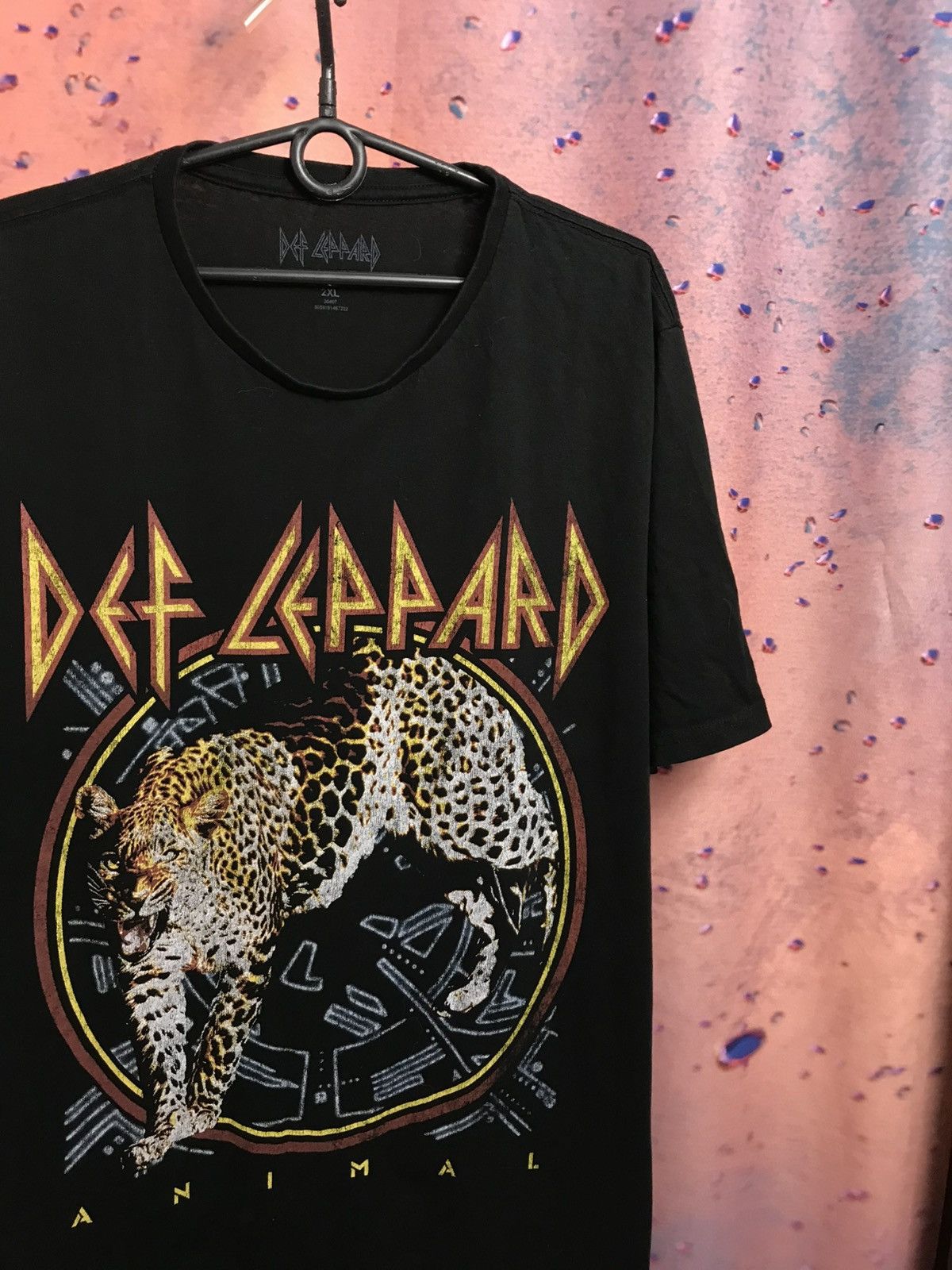 Band Tees × Def Leppard × Vintage Vintage Def Leppard band rock tee Size US XXL / EU 58 / 5 - 1 Thumbnail