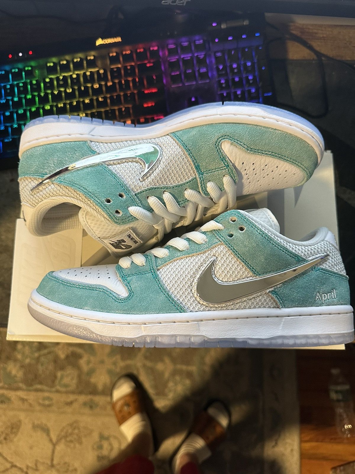 Nike NIKE SB DUNK LOW APRIL SKATEBOARDS Size US 7.5 / EU 40-41 - 12 Thumbnail