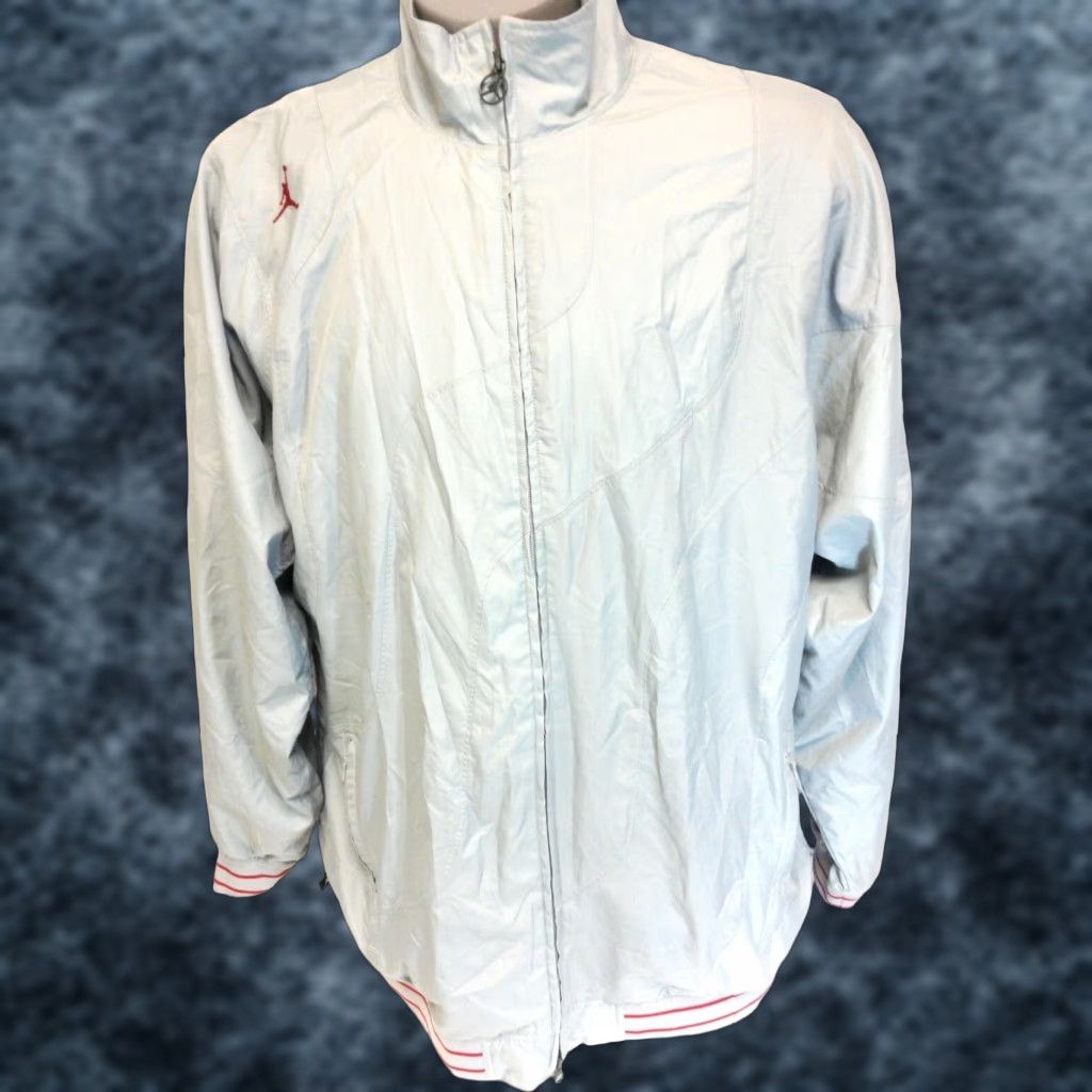 Jordan Brand VINTAGE Mens Nike Jordan 20th Anniversary 2005 Zip Up Jacket Silver Size US XL / EU 56 / 4 - 1 Thumbnail