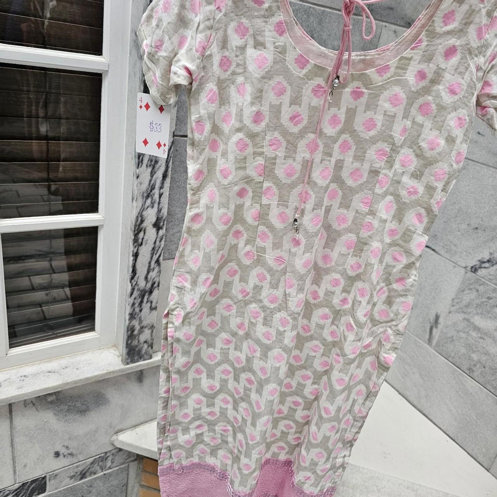 Other Women's Embroidered Pink Accented Dress Size S / US 4 / IT 40 - 6 Thumbnail