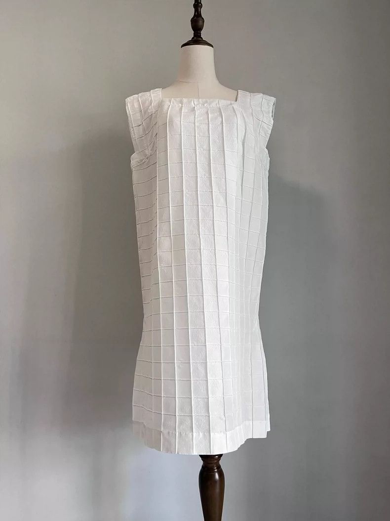 Issey Miyake Issey Miyake size:2 White main line three-dimensional chec Size M / US 6-8 / IT 42-44 - 3 Thumbnail
