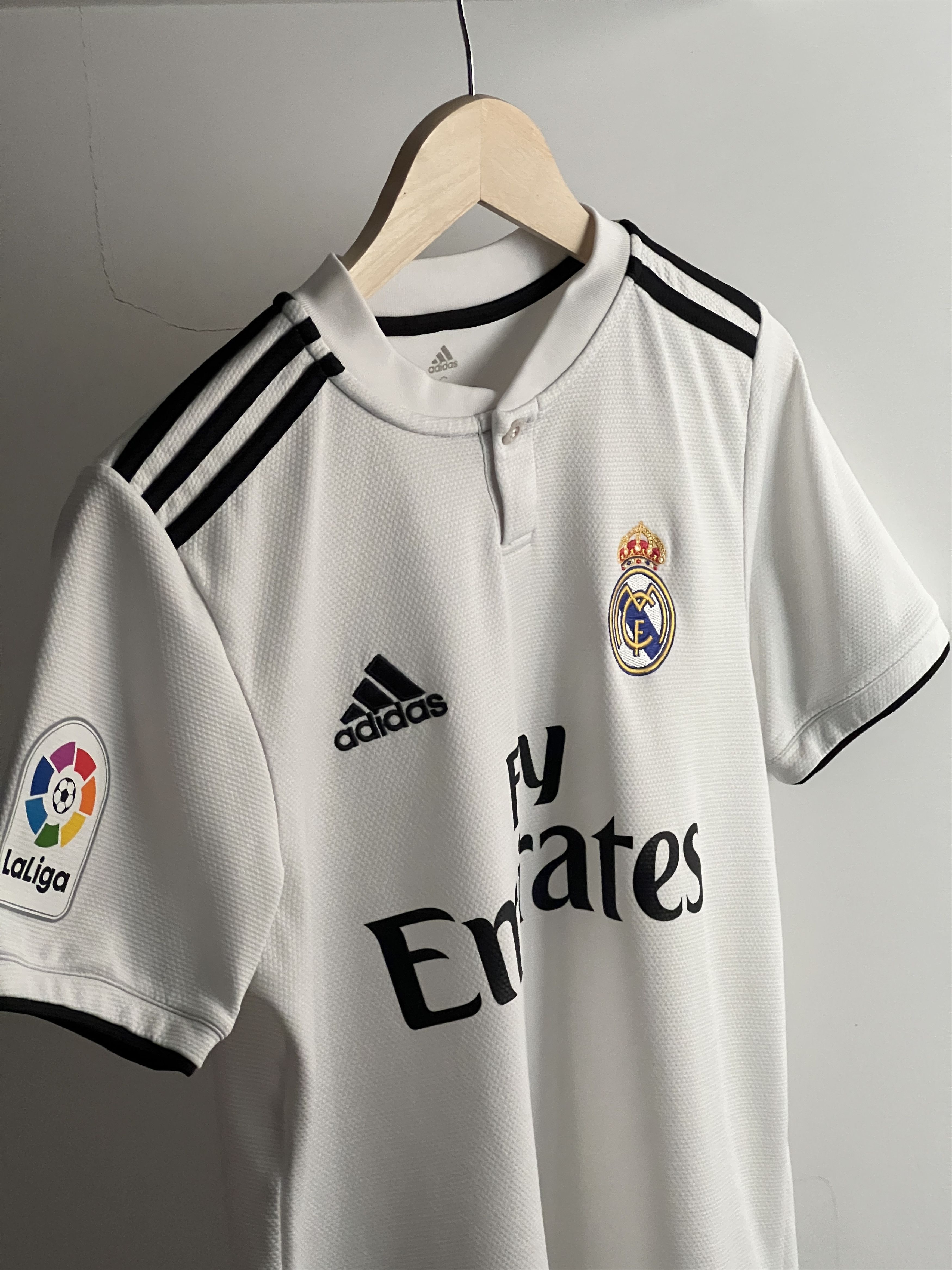 Adidas Soccer Jersey Real Madrid Home Knit 2018/2018 Adidas Spain Size US S / EU 44-46 / 1 - 11 Thumbnail