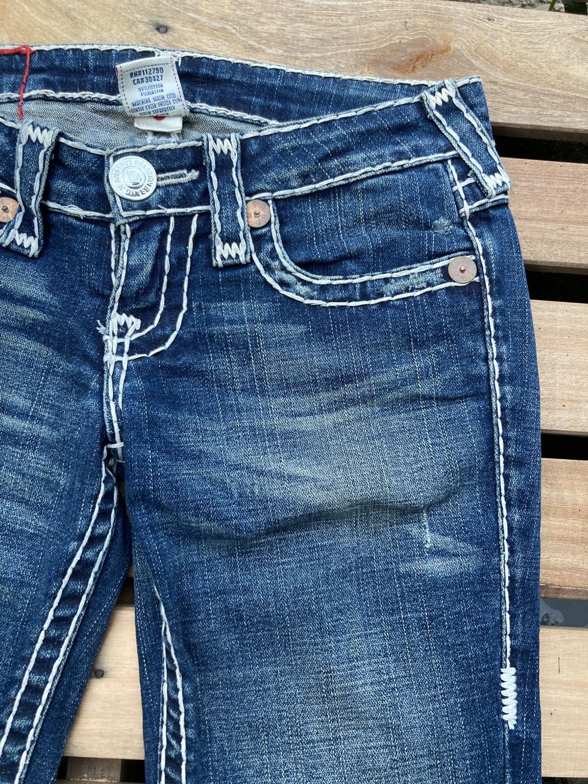 True Religion Y2K True Religion Flare Blue Jeans Size 28" / US 6 / IT 42 - 7 Thumbnail