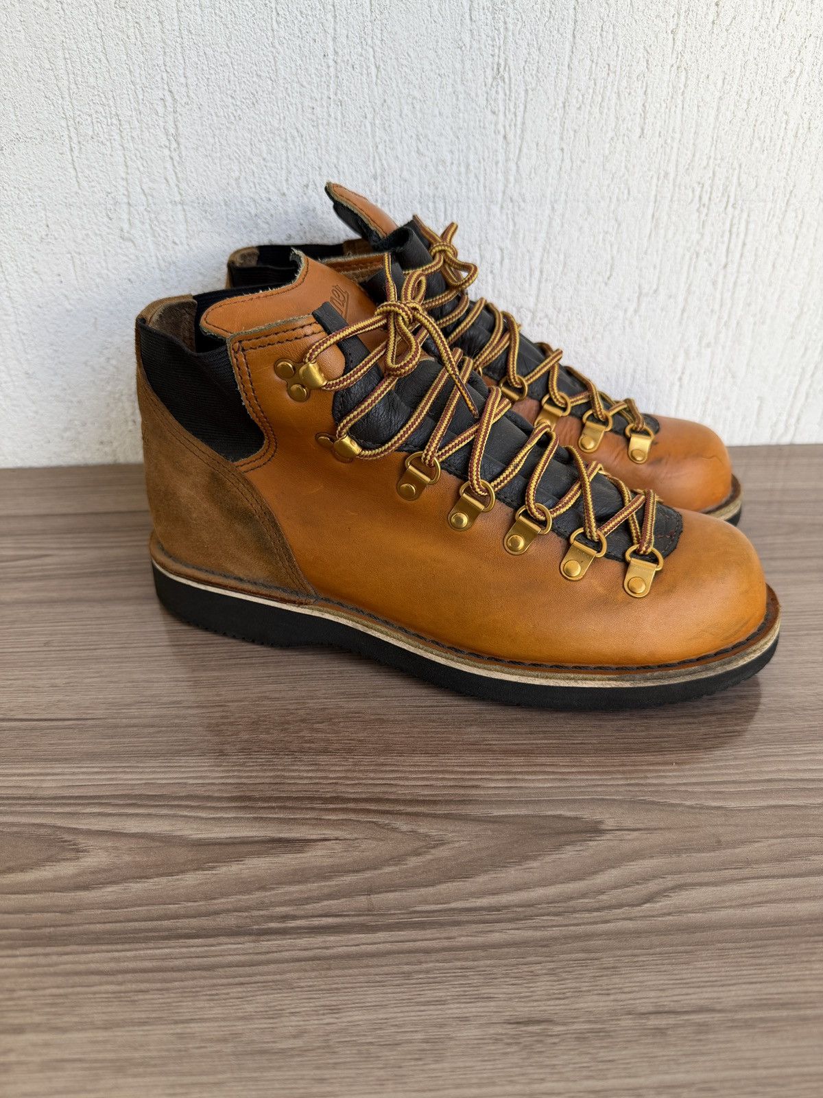 Danner vertigo 1845 Boots Size US 8.5 / EU 41-42 - 1 Thumbnail