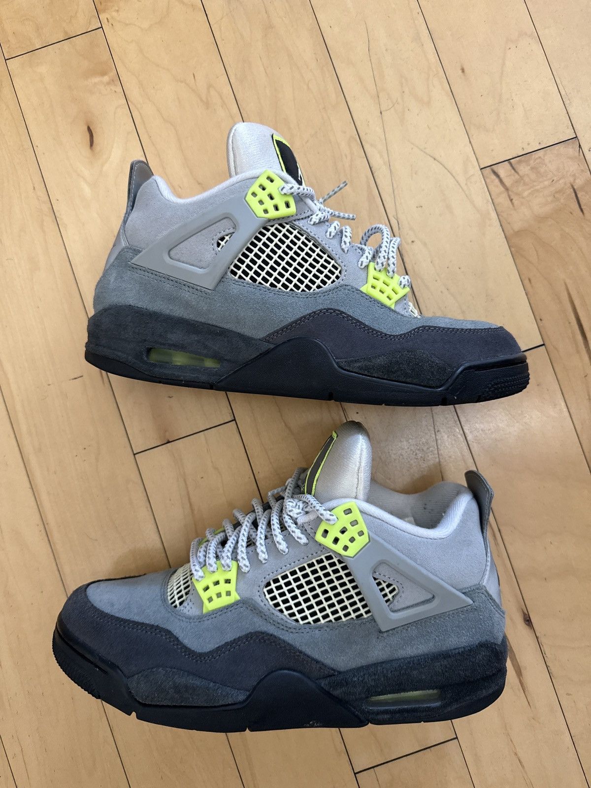 Jordan Brand Retro ‘Neon 95’ Size US 8 / EU 41 - 1 Thumbnail