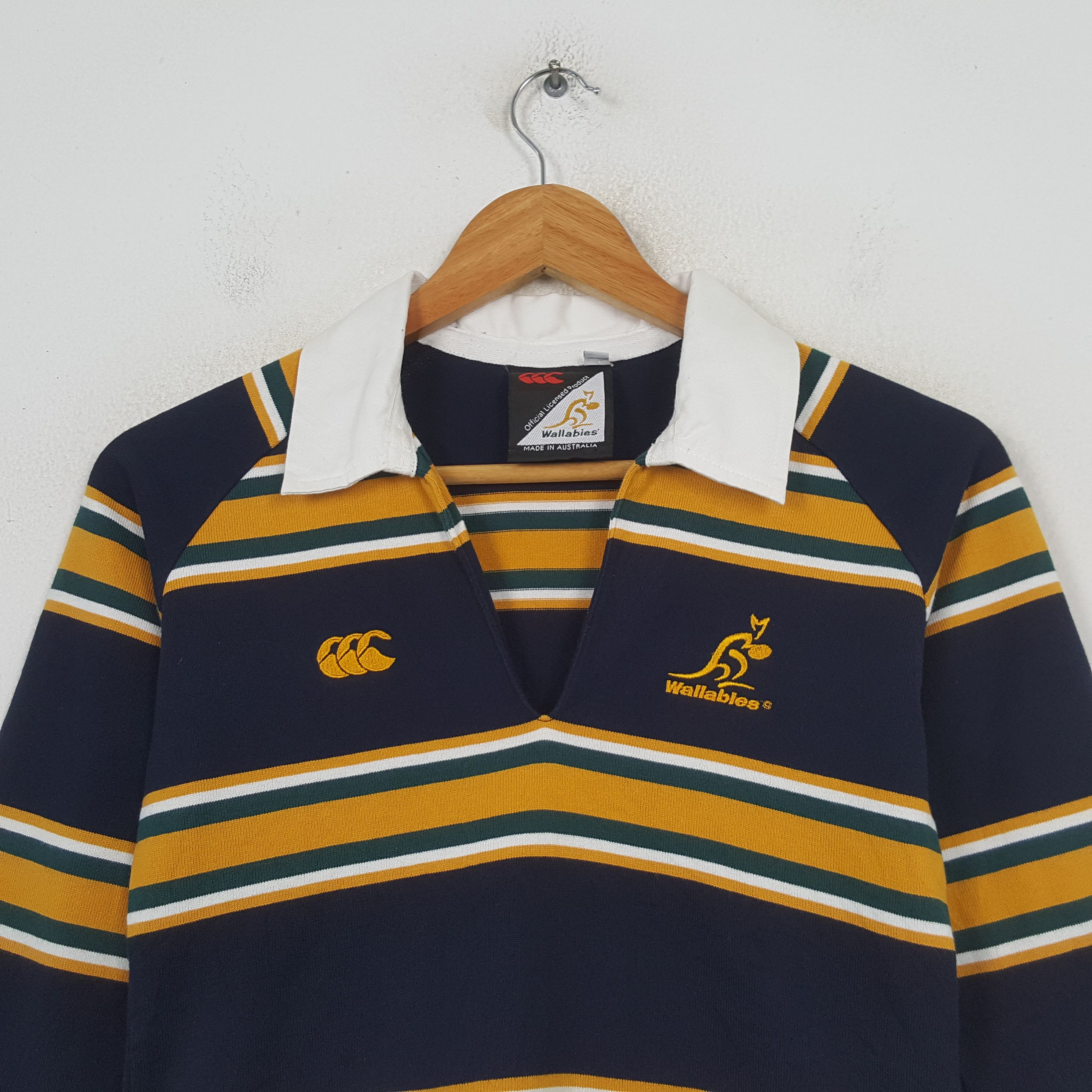 Canterbury of New Zealand Vintage Wallabies Australia Rugby Team Jersey Polos C301N44 Size US XS / EU 42 / 0 - 2 Thumbnail