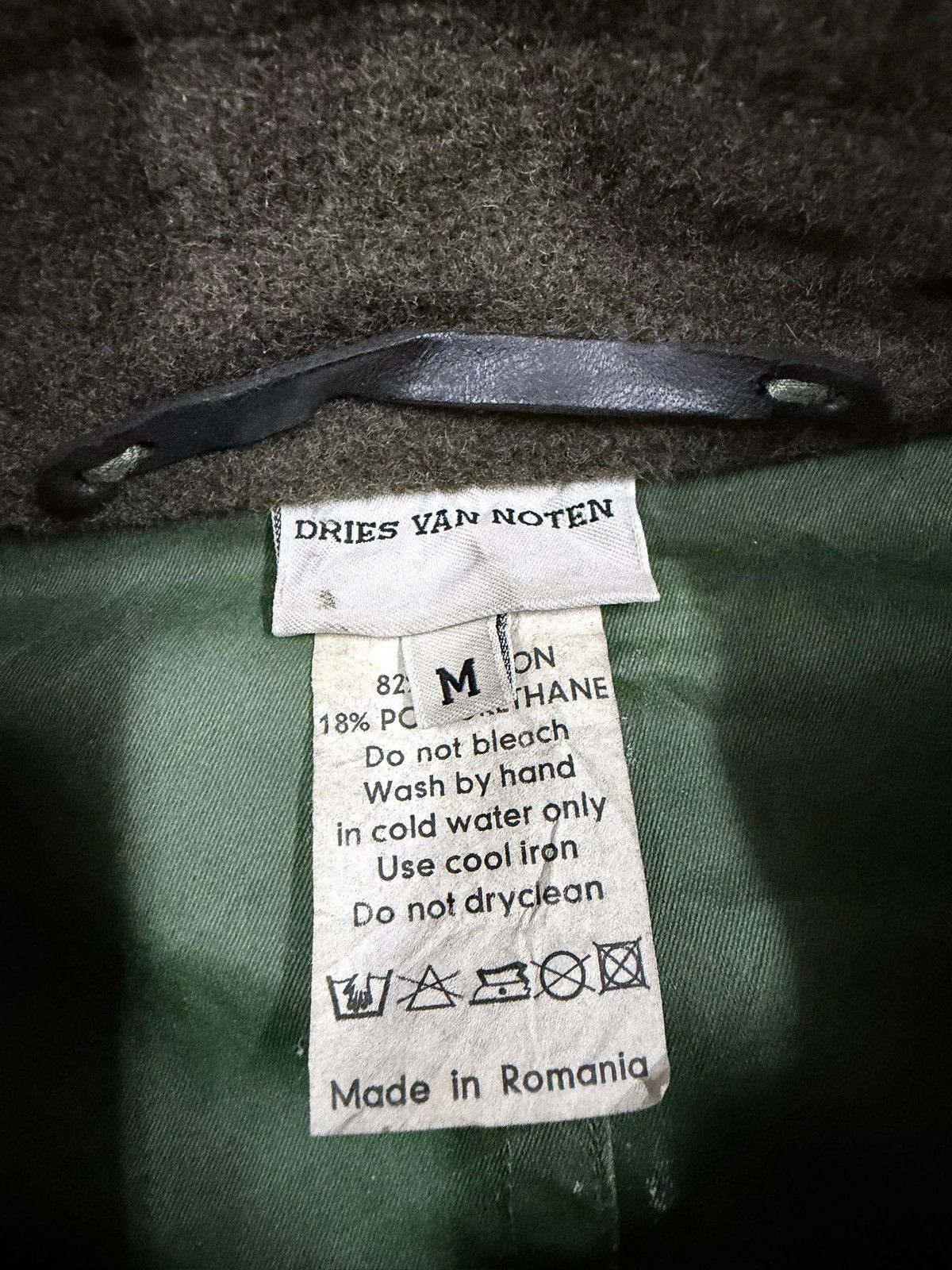 Dries Van Noten Dries Van Noten Waterproof Jacket Size US M / EU 48-50 / 2 - 17 Thumbnail