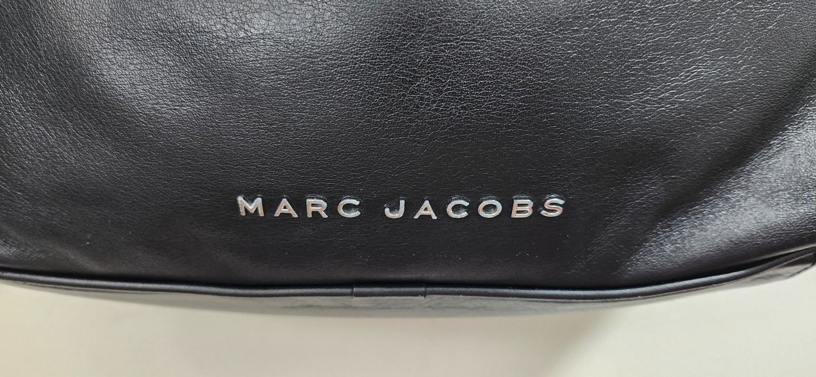 Marc Jacobs MARC JACOBS THE TEMPO LEATHER HOBO SHOULDER BAG BLACK Size ONE SIZE - 4 Thumbnail
