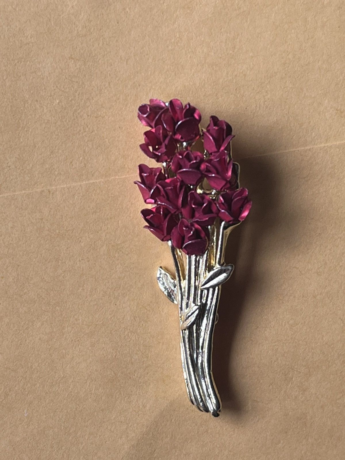Other Danecraft 1997 Red Enamel Rose Bouquet Brooch 2.25" DM97 Size ONE SIZE - 2 Thumbnail