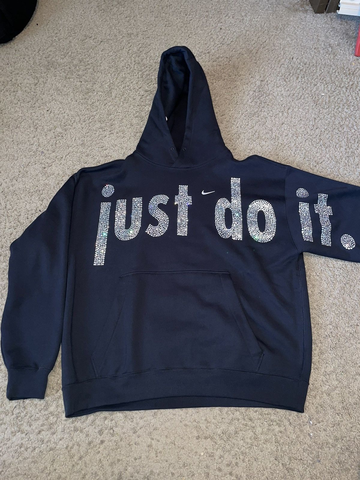 人気話題コラボ！Nike CPFM Swarovski Just Do It Hoodie Black Nike x Cactus Plant Flea Market 2020 Swarovski 'Just Do It