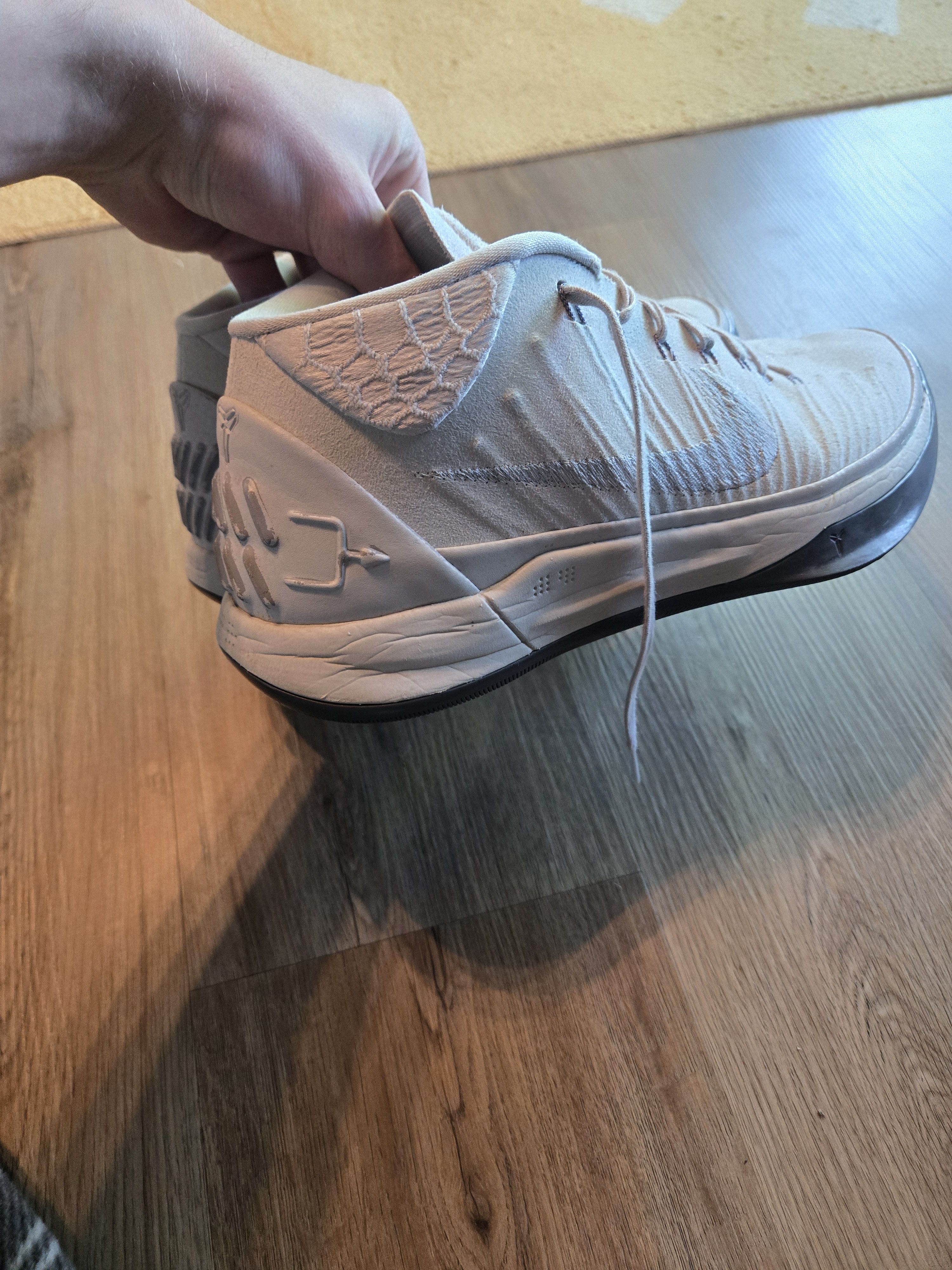 Nike Nike Kobe A.D. Mid - Pure Platinum Size US 9 / EU 42 - 2 Thumbnail