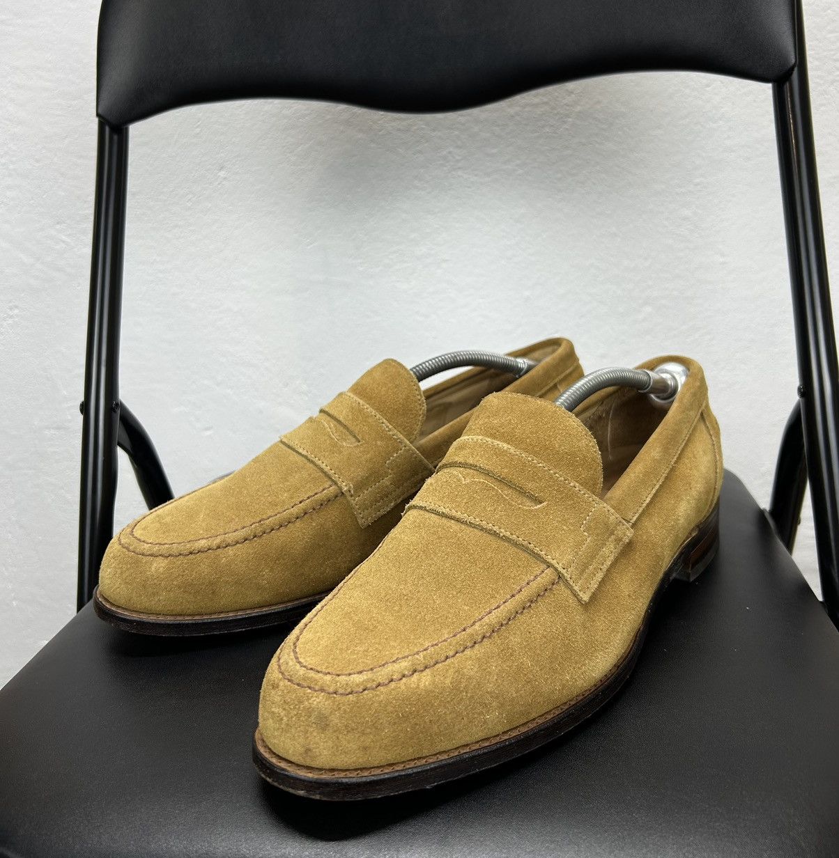 Shipton & Heneage Shipton & Heneage London suede loafers shoes Size US 11 / EU 44 - 5 Thumbnail