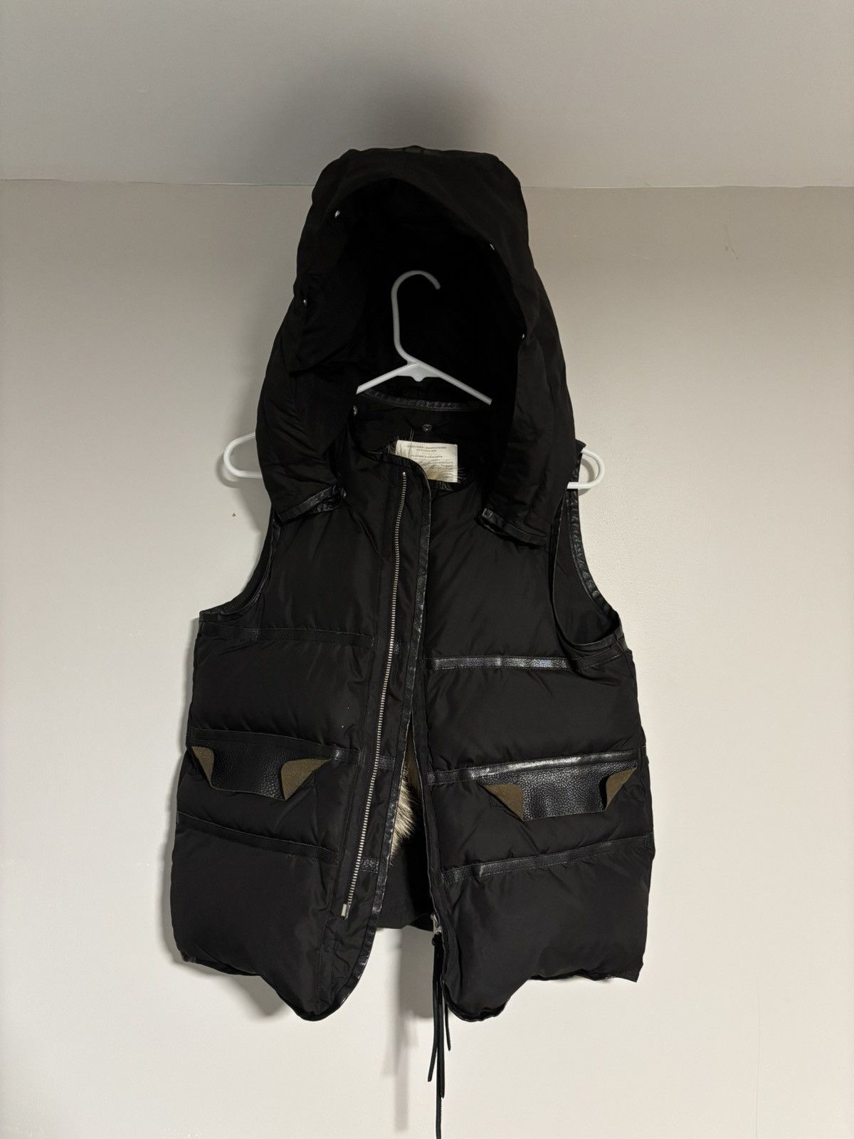 Undercover Undercover A/W 2010 ‘Avakareta life’ fur lined puffer vest Size US S / EU 44-46 / 1 - 2 Thumbnail