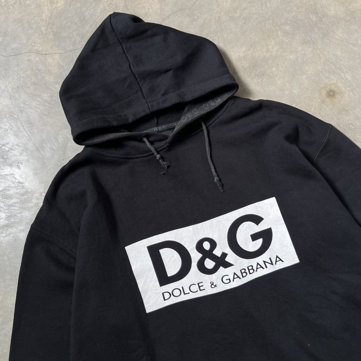 Dolce & Gabbana 1990s Dolce & Gabbana Big Logo Hoodie Size US L / EU 52-54 / 3 - 2 Thumbnail
