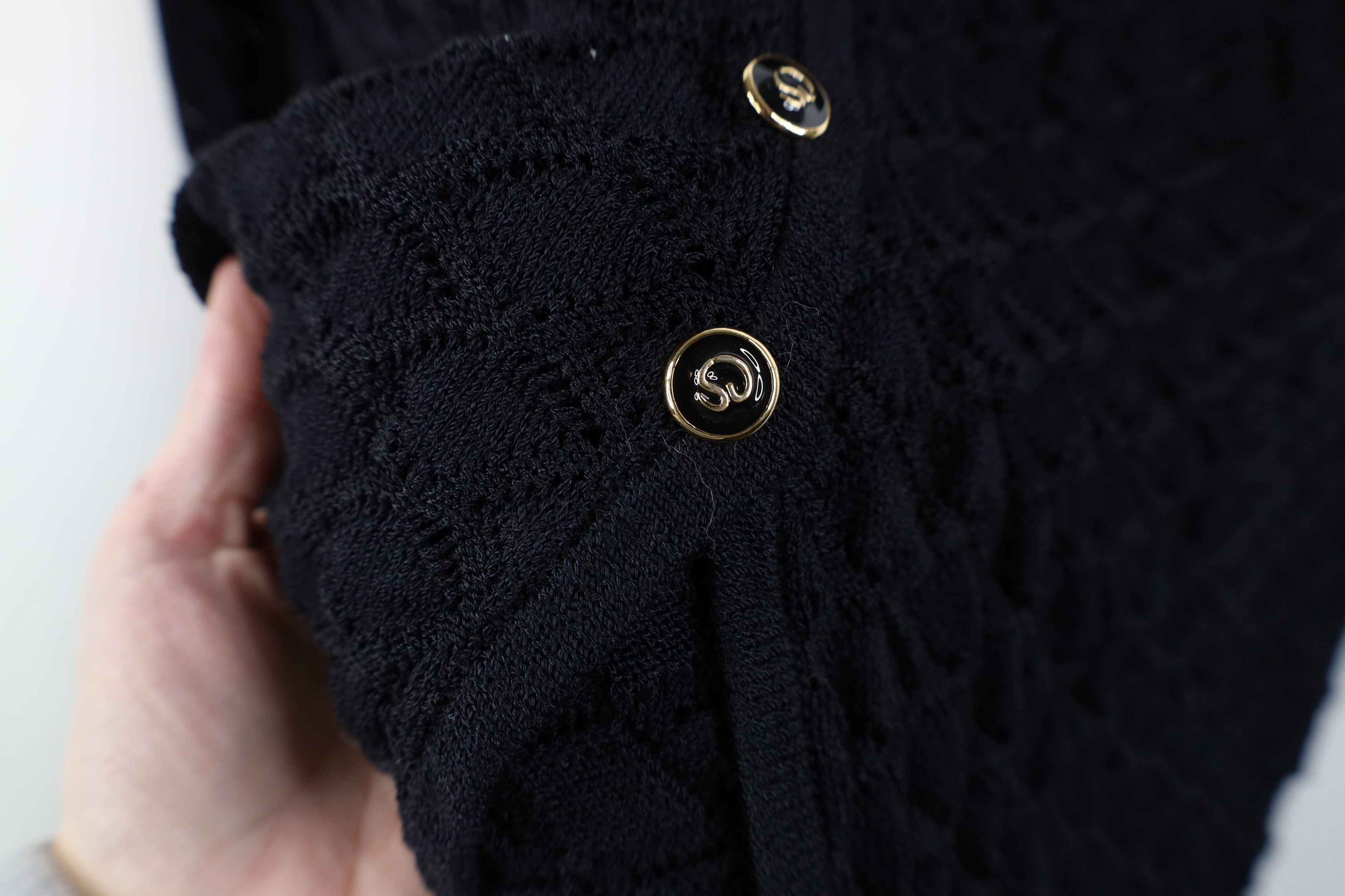 St. John Vintage St John Wool Blend Crochet 3/4 Sleeve Sweater USA Size XS / US 0-2 / IT 36-38 - 4 Thumbnail