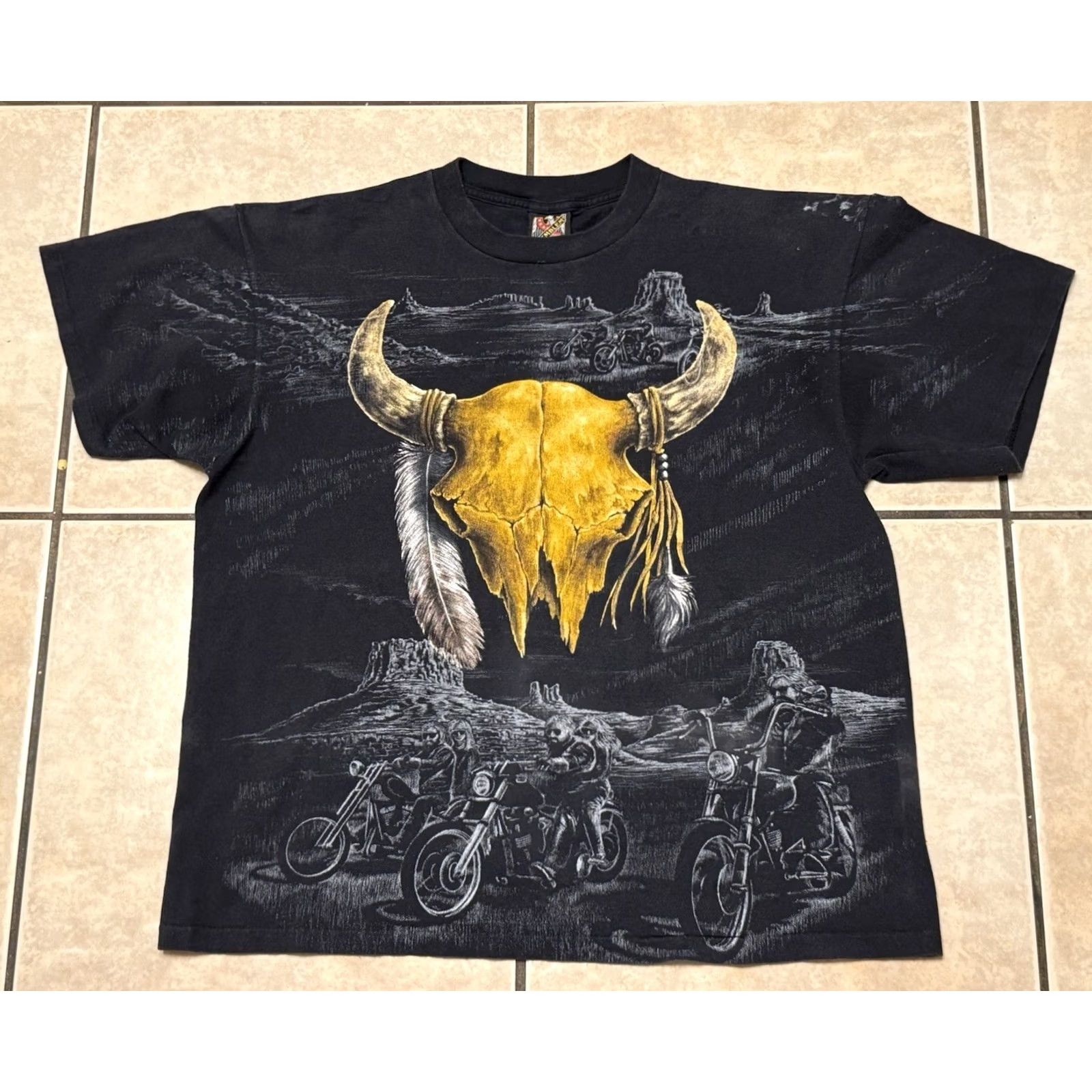 Harley Davidson VINTAGE 1990s 3D Emblem Daytona Bike Week Harley Davidson Sturgis T-Shirt XL Black Crew Neck Short Sleeve USA 90s Motorcycle Biker Classic Casual Mens Size US XL / EU 56 / 4 - 2 Thumbnail