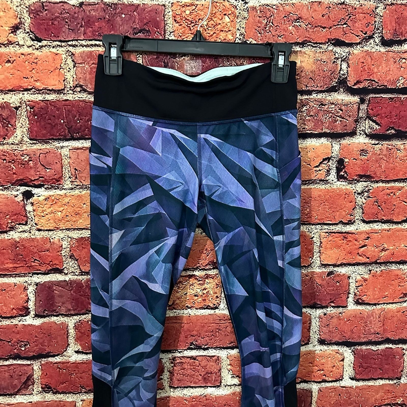Lululemon lululemon leggings size 4 Size 27" / US 4 / IT 40 - 2 Thumbnail