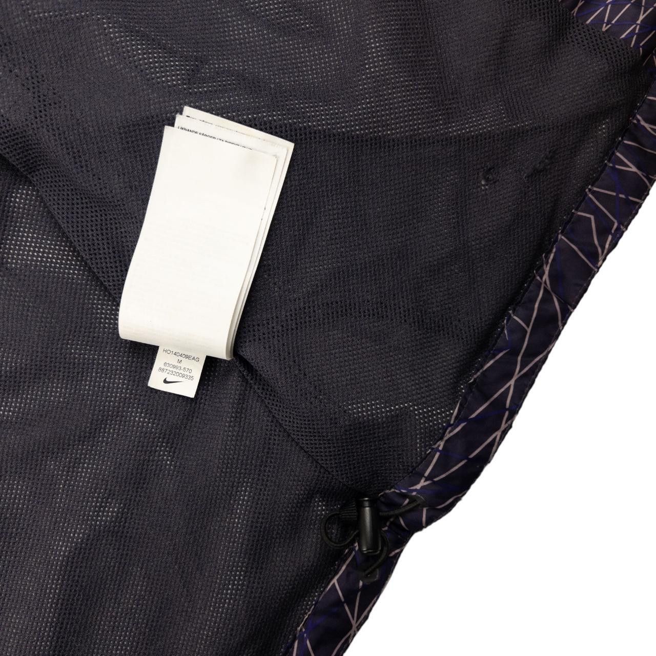 Nike Vintage Nike Geometric Lightweight Jacket Size M Size US M / EU 48-50 / 2 - 6 Thumbnail