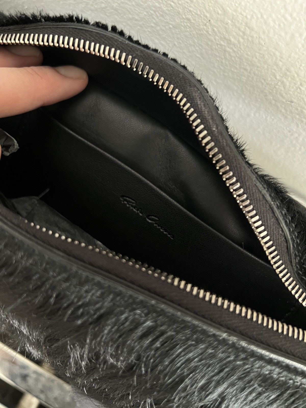 Rick Owens FW23 Luxor - Lambskin & Cow Fur bumbag Size ONE SIZE - 6 Thumbnail