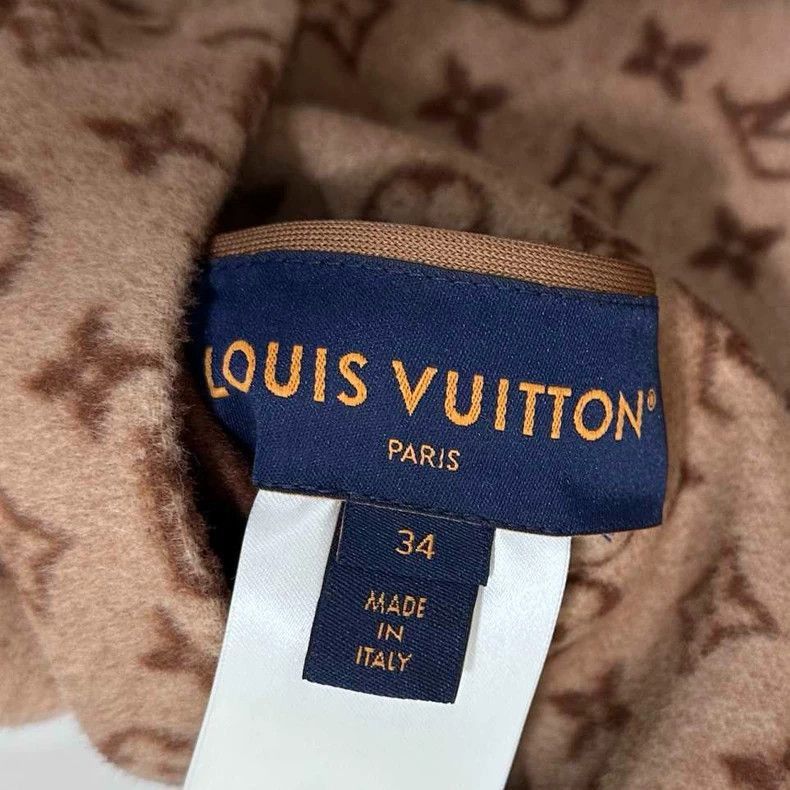 Louis Vuitton New Designed Brown Printed Coat with Detachable Sleeves -25 Size S / US 4 / IT 40 - 5 Thumbnail