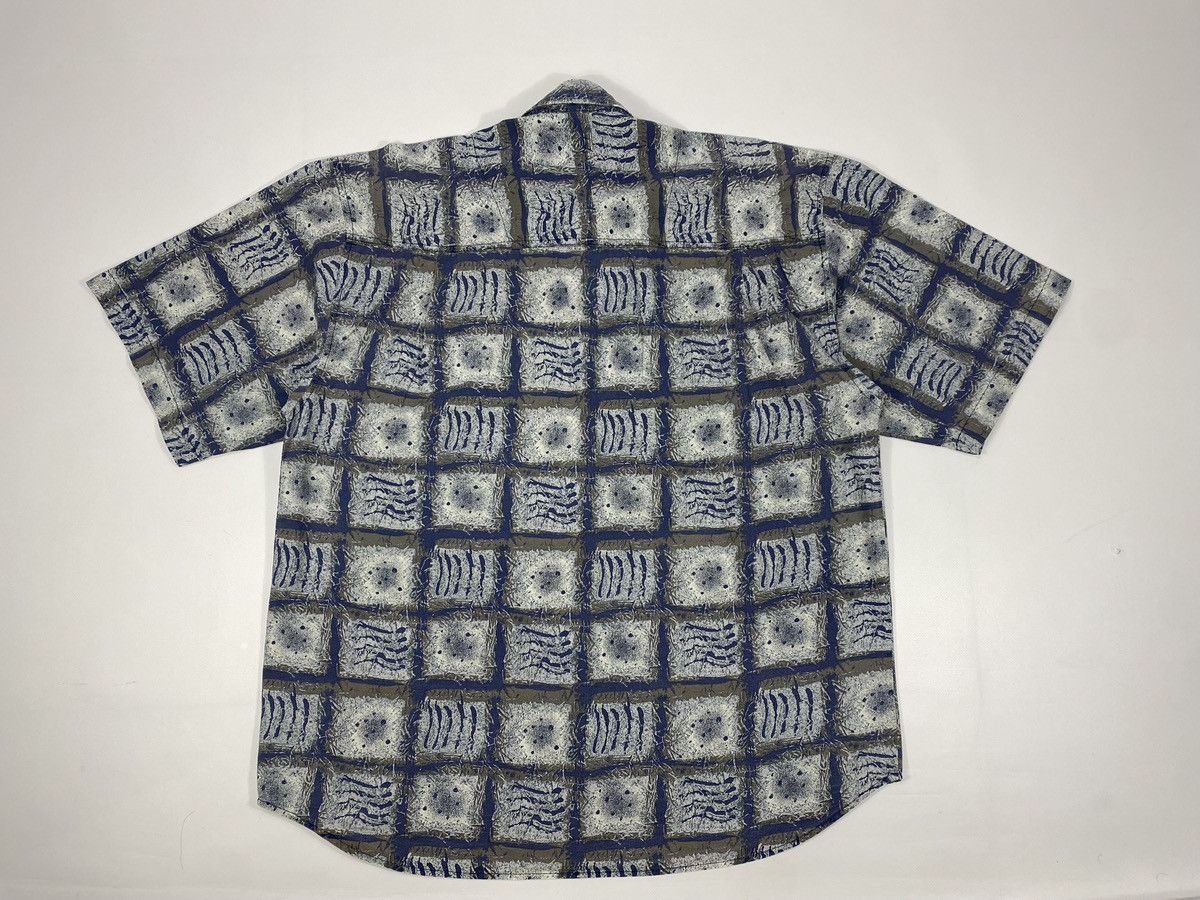 Vintage Vintage 90s Ancient Abstract Crazy Hawaiian Festival Shirt Size US XL / EU 56 / 4 - 11 Thumbnail