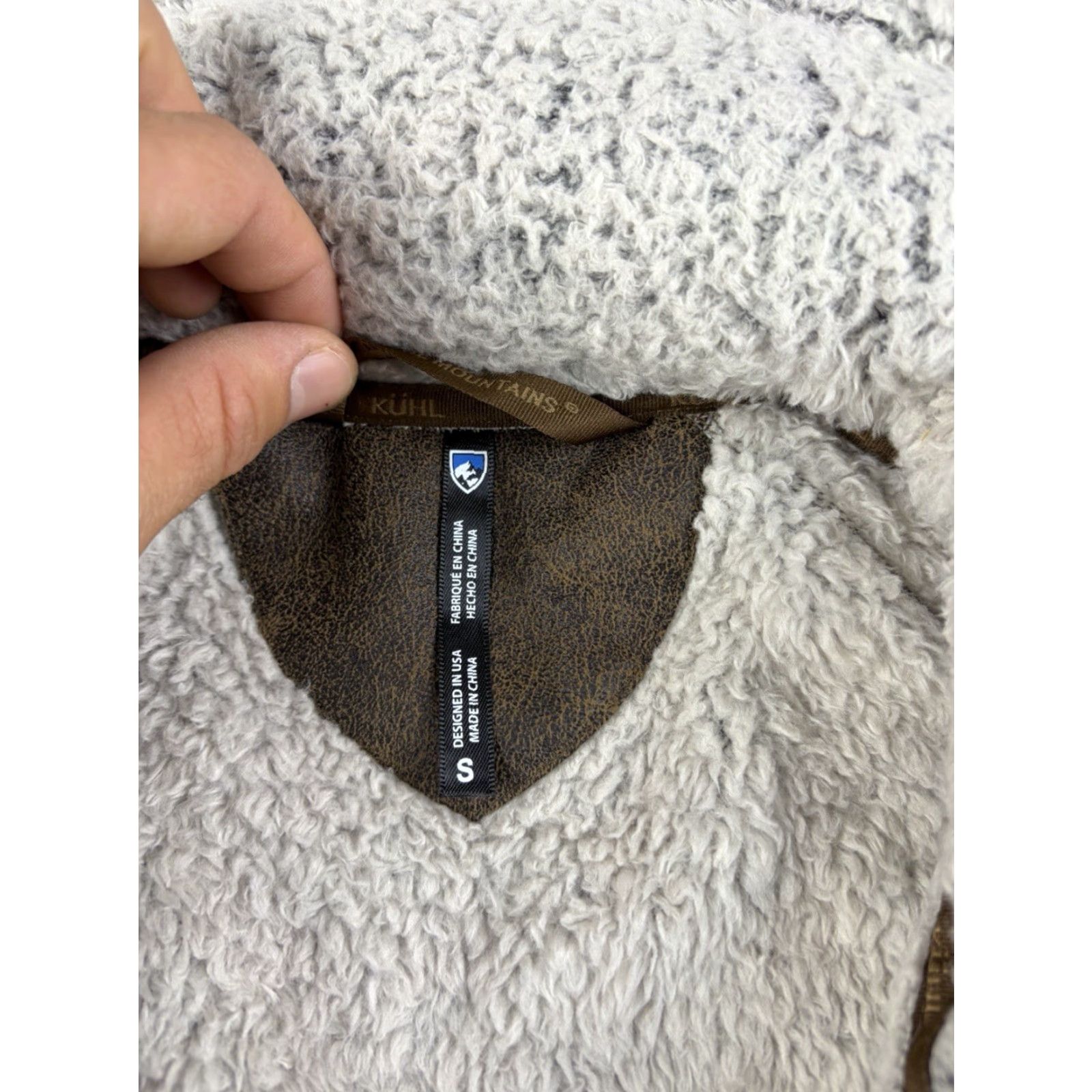 Vintage Kuhl Flight Vest Womens Small Fleece Full Zip Hood Pockets Beige Size S / US 4 / IT 40 - 3 Thumbnail