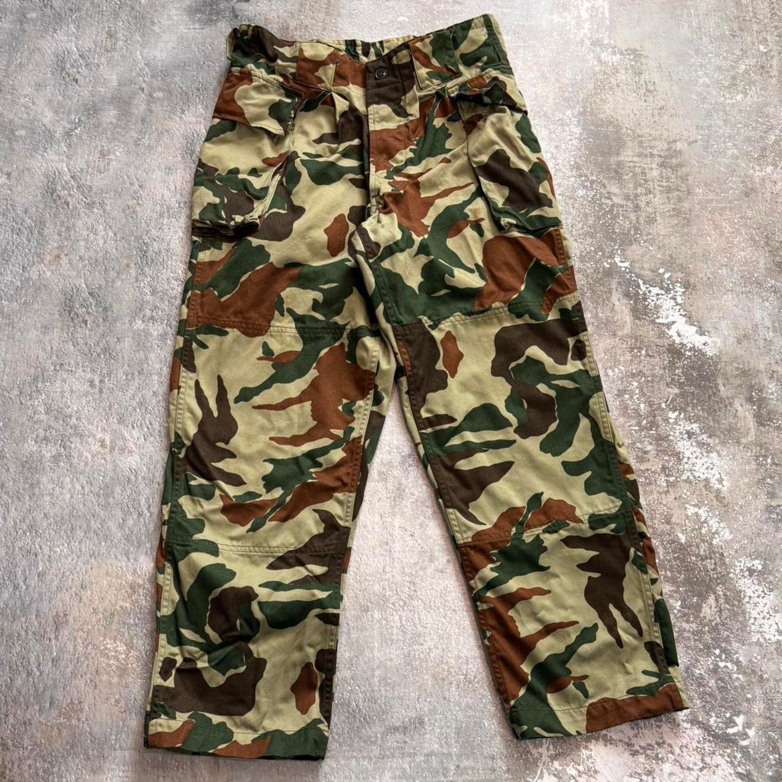 Japanese Brand × Vintage Vintage Japanese Military Cargo Pants! Hokkaido Fang Camo Size US 28 / EU 44 - 1 Thumbnail