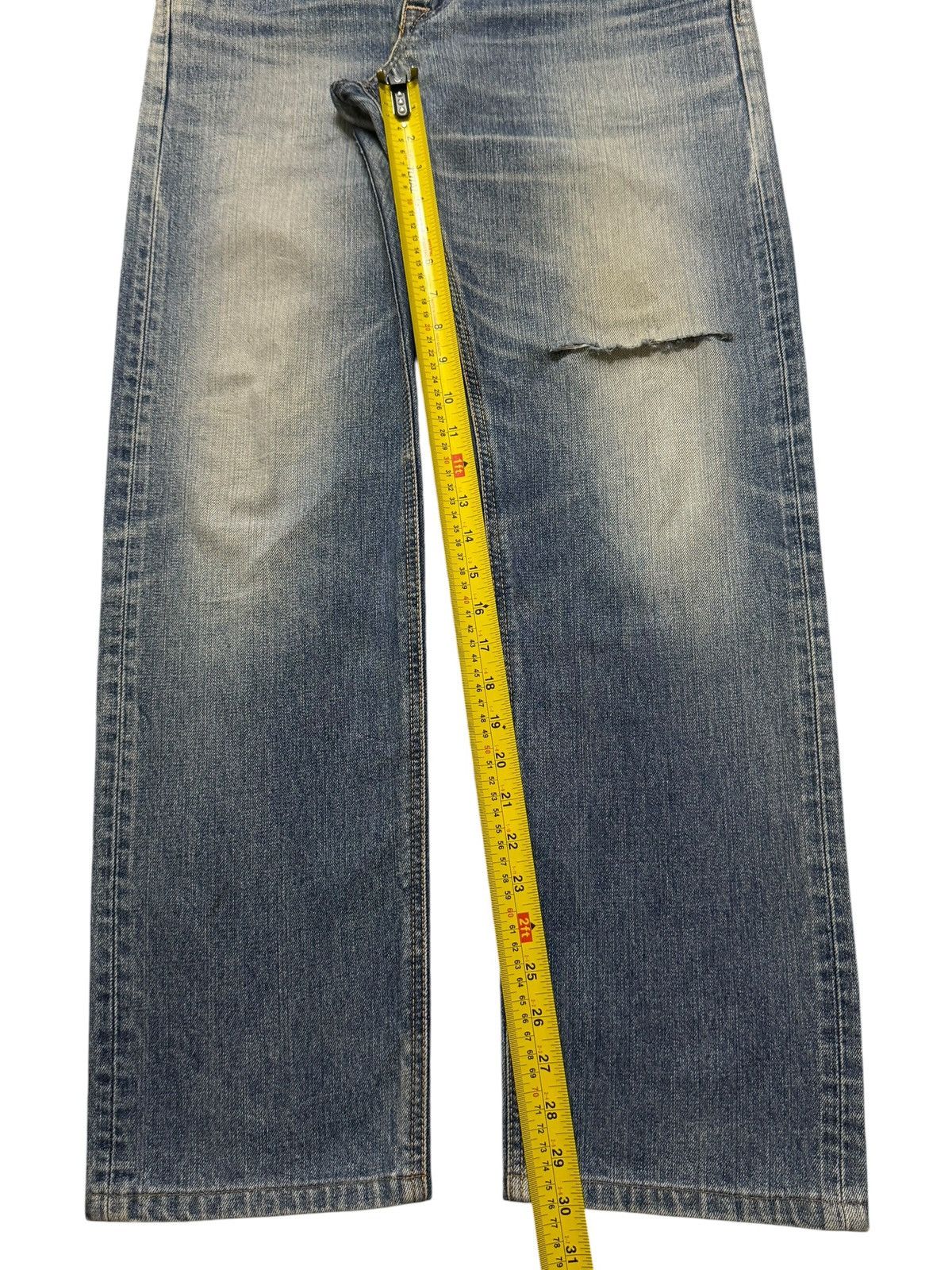 Edwin Vintage 90s Edwin 403 Blue Faded Wash Distress Straight Leg Size US 33 - 10 Thumbnail
