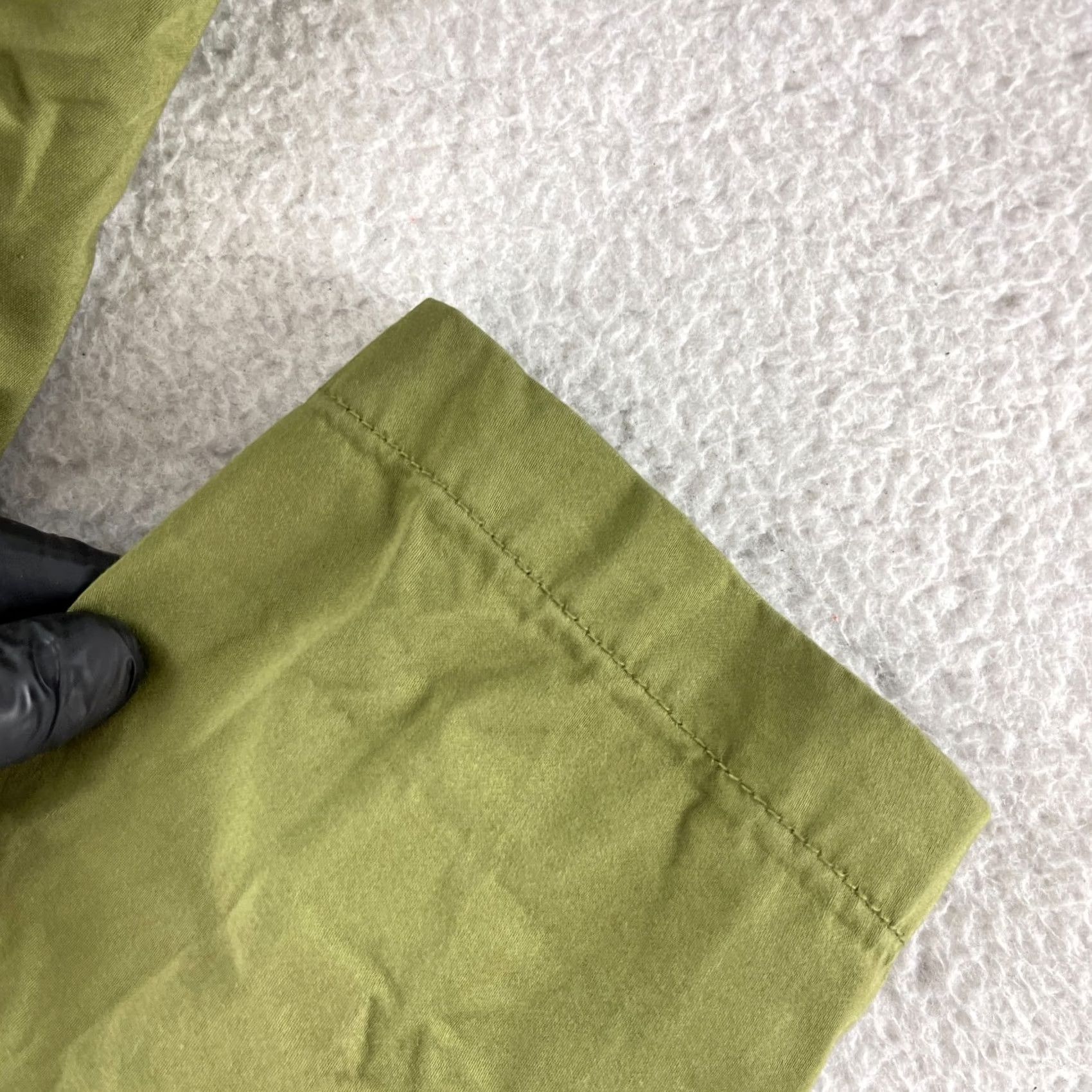 Rag & Bone rag & bone Straight Chino Pants Womens Size 25 Green Mid-Rise Casual Lightweight Pants Womens Green 25 Mid-Rise Chino Straight Bags? Size 42" / US 20 - 7 Thumbnail