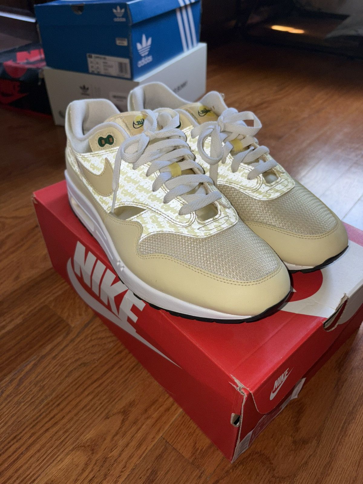 Nike Nike Air Max 1 Lemonade Size US 12 / EU 45 - 3 Thumbnail