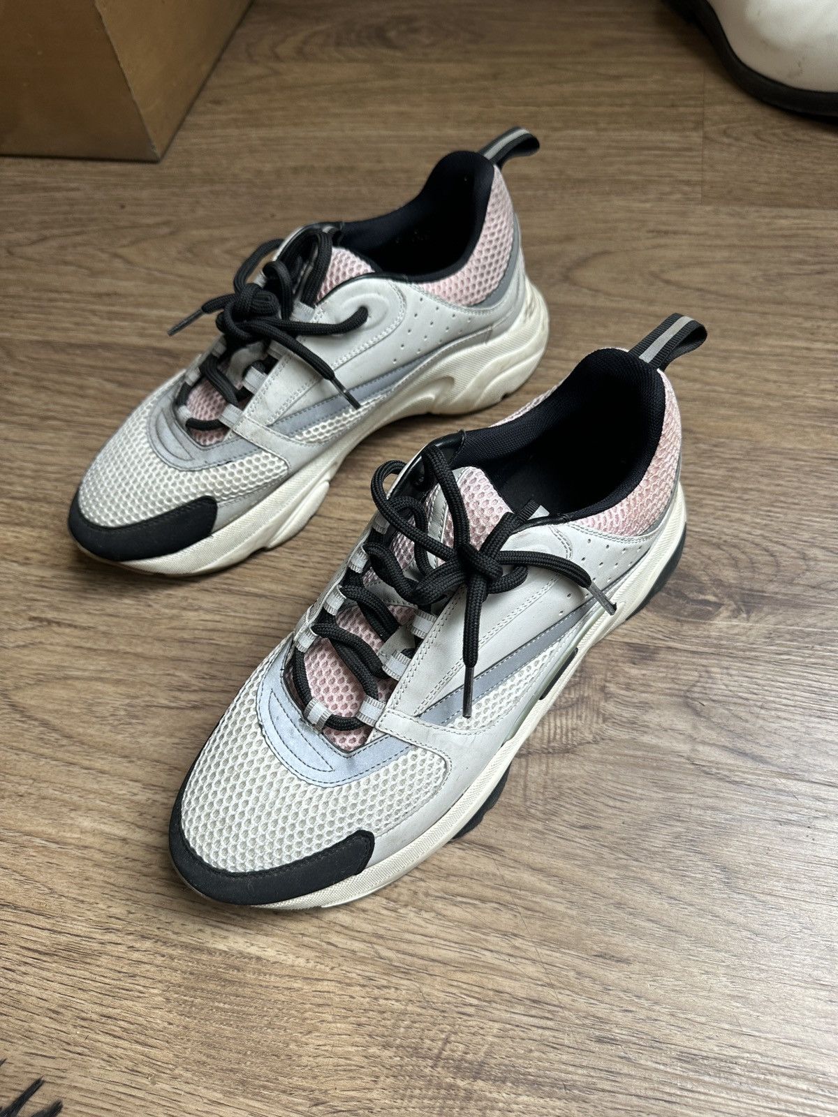 Dior B22 Sneakers Pink and White Size US 10 / EU 43 - 3 Thumbnail