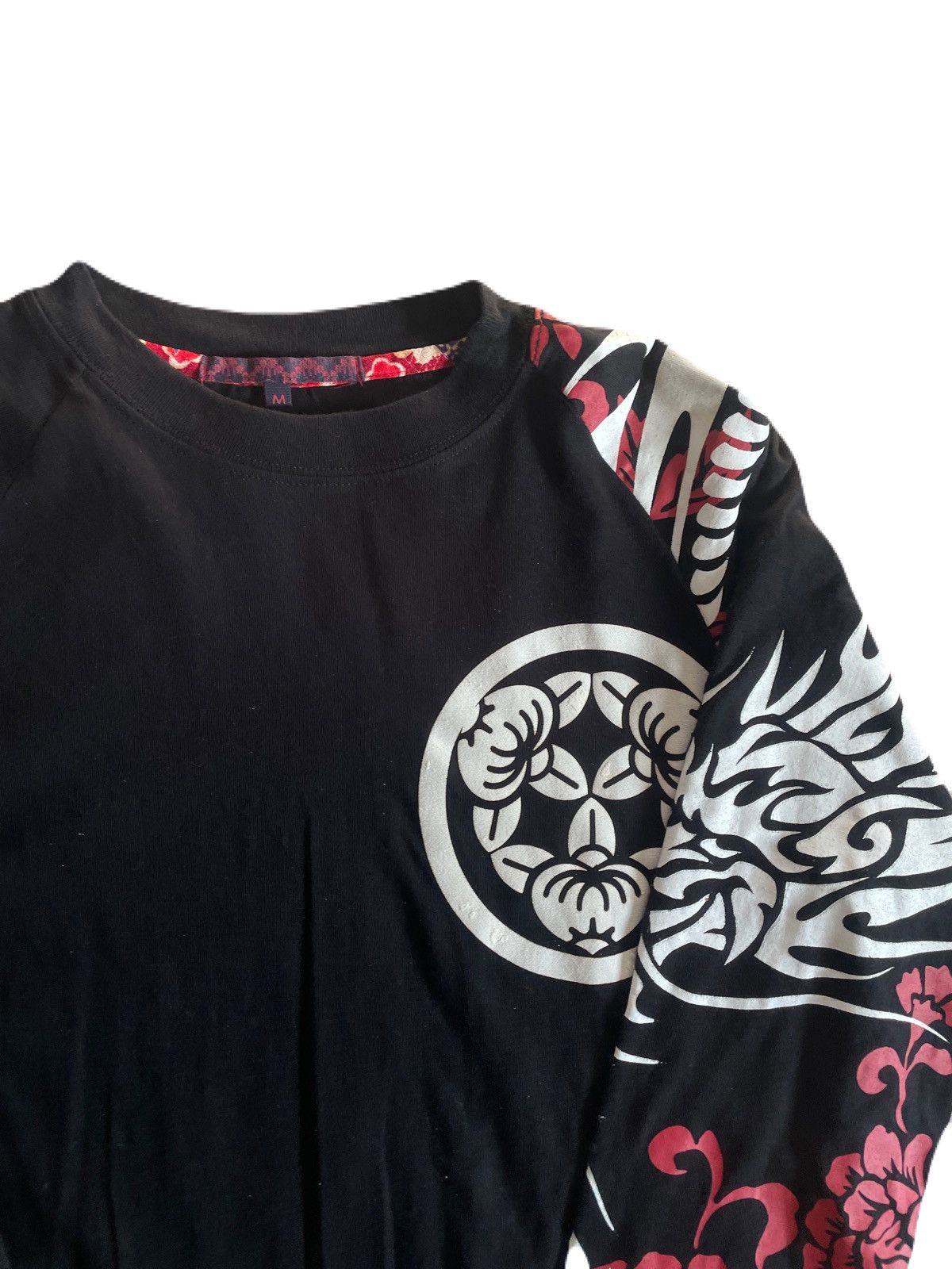 Japanese Brand 2000s Japanese Yakuza Sukajan Dragon Tattoo Long Sleeve Tee Size US S / EU 44-46 / 1 - 6 Thumbnail
