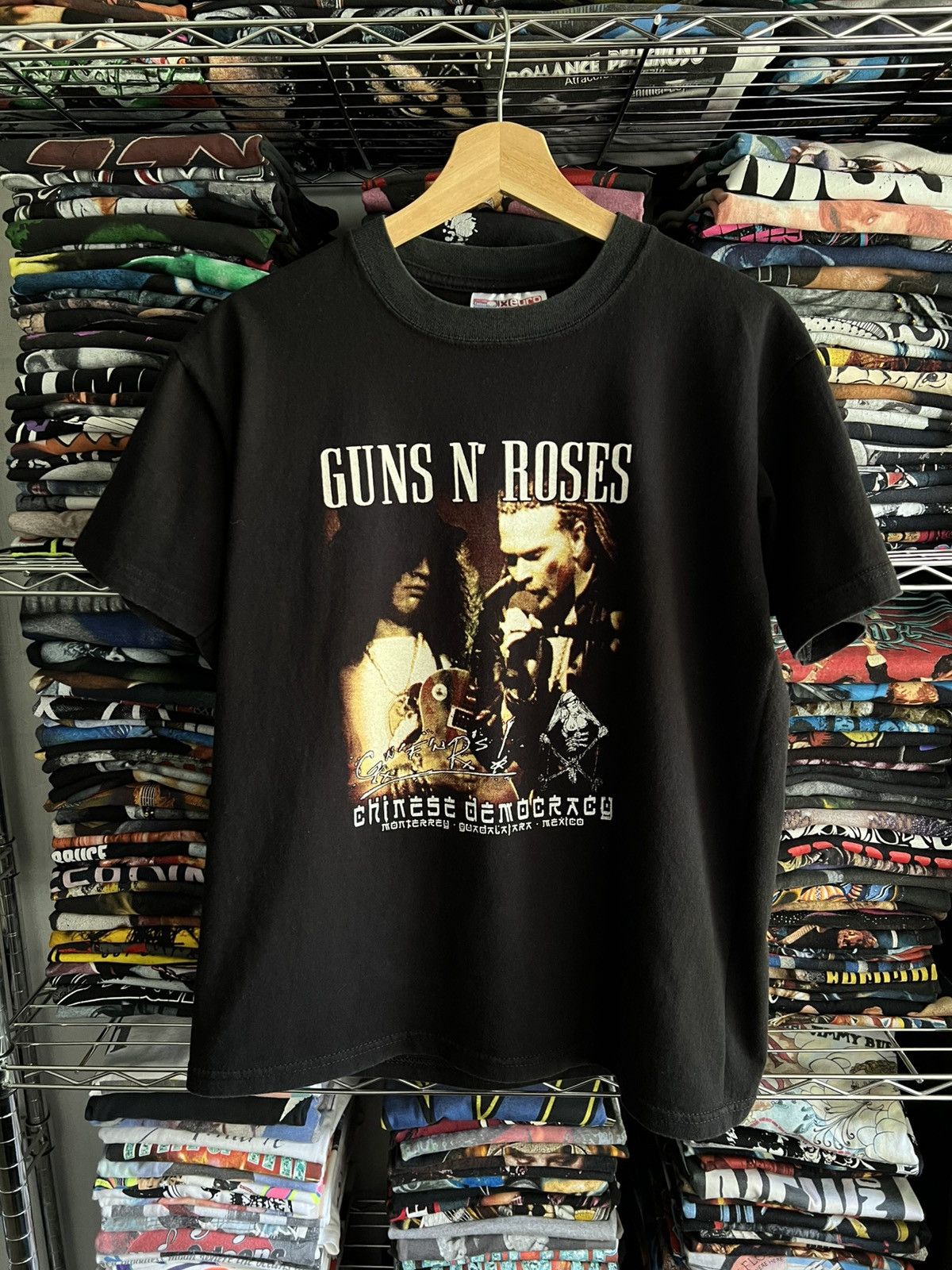 ミュージシャン GUNS N' ROSES VINTAGE BOOTLEG XL Guns N' Roses Single Stitch Bootleg t shirt. - Vintage Band