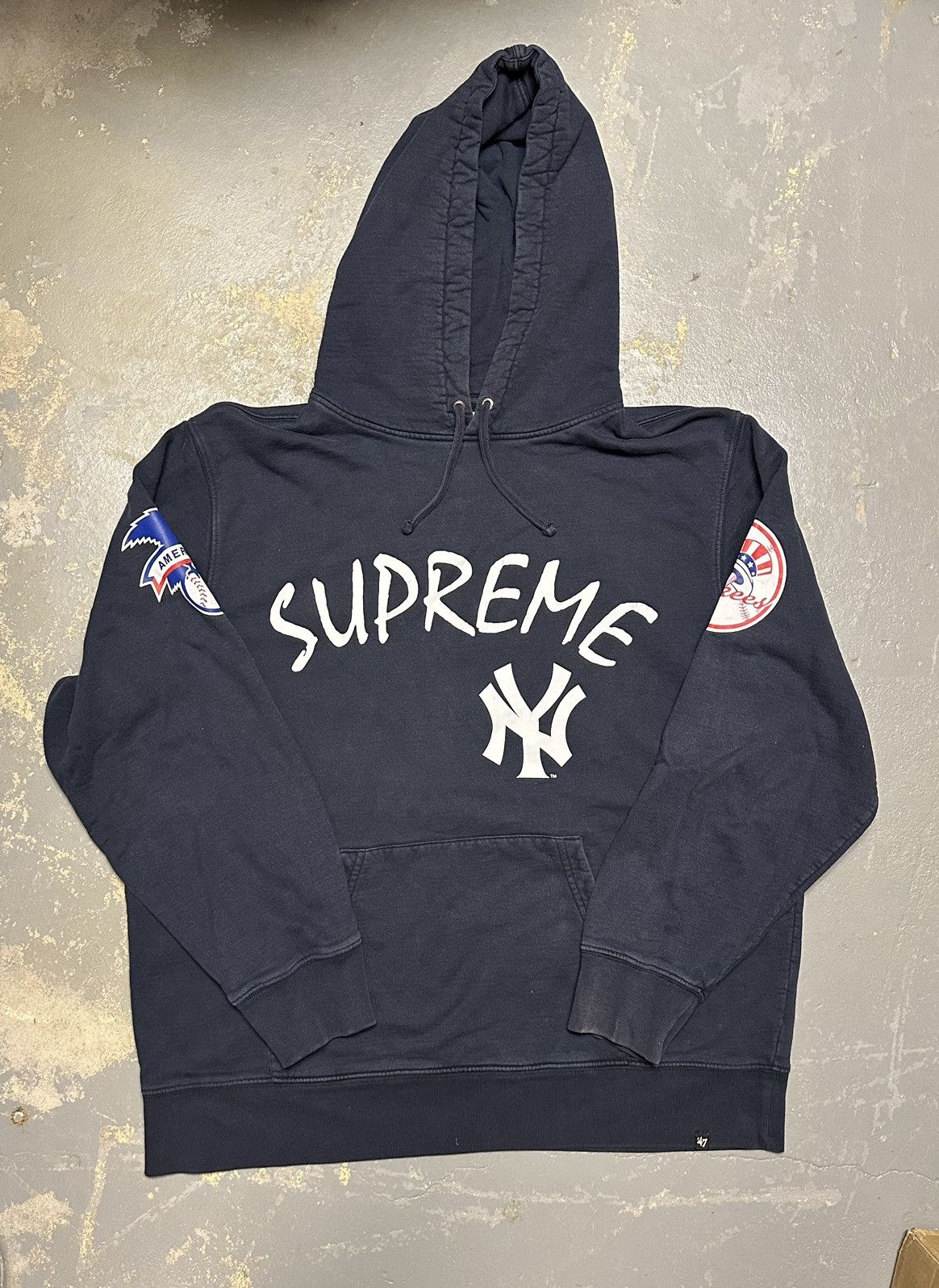 image of Supreme X New York Yankees Hoodie XL in Navy, Men's