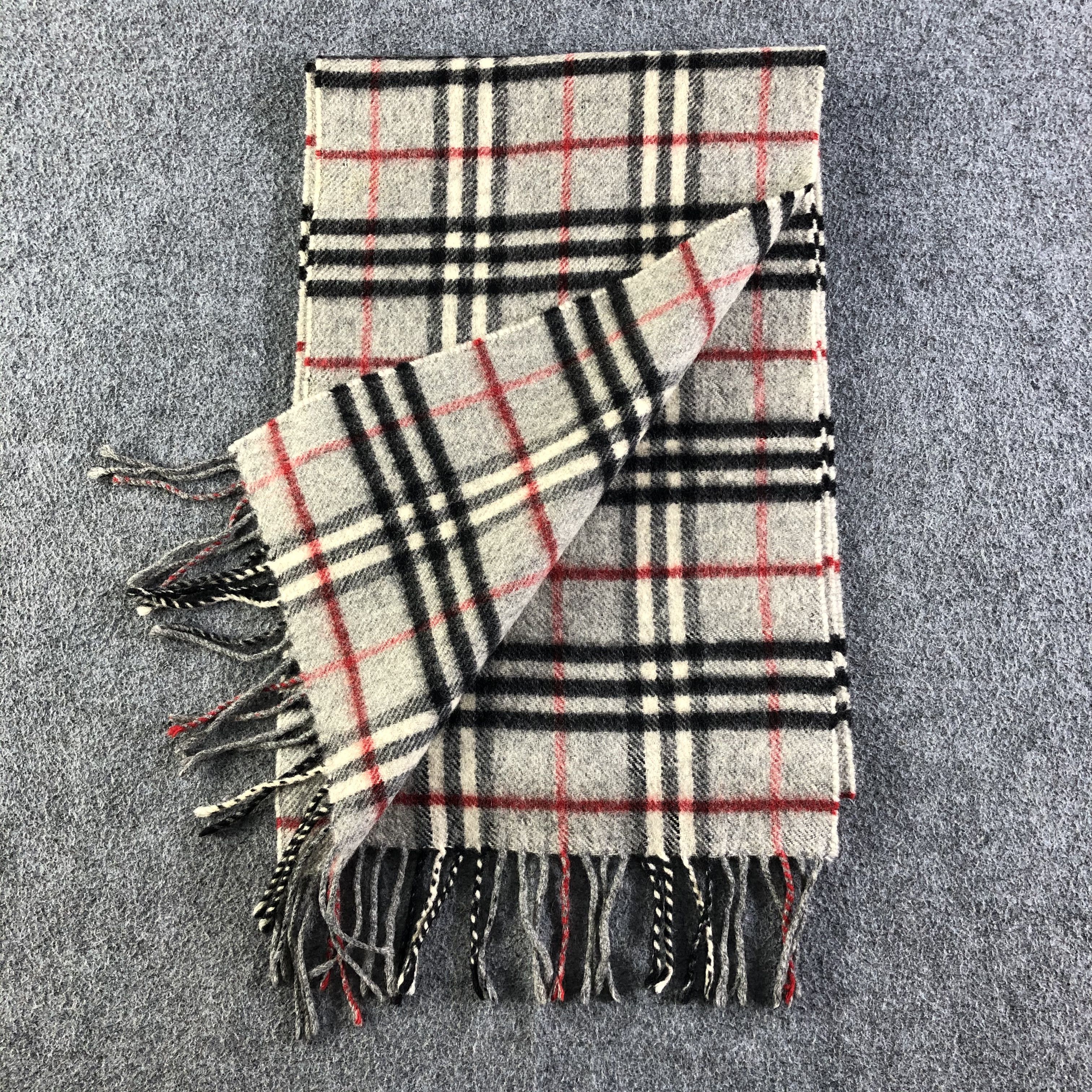 Burberry Burberrys Scarf / Muffler / Neckwear P627 Size ONE SIZE - 5 Thumbnail