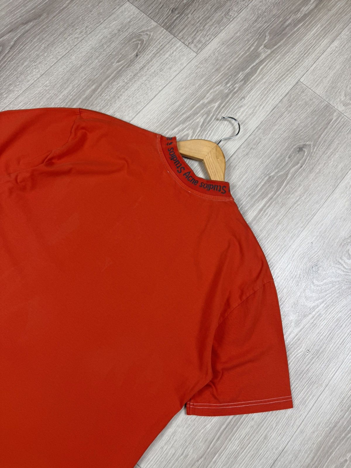 Acne Studios Acne Studios Gojina Dyed Neck Logo T-shirts Size S Size US S / EU 44-46 / 1 - 10 Thumbnail
