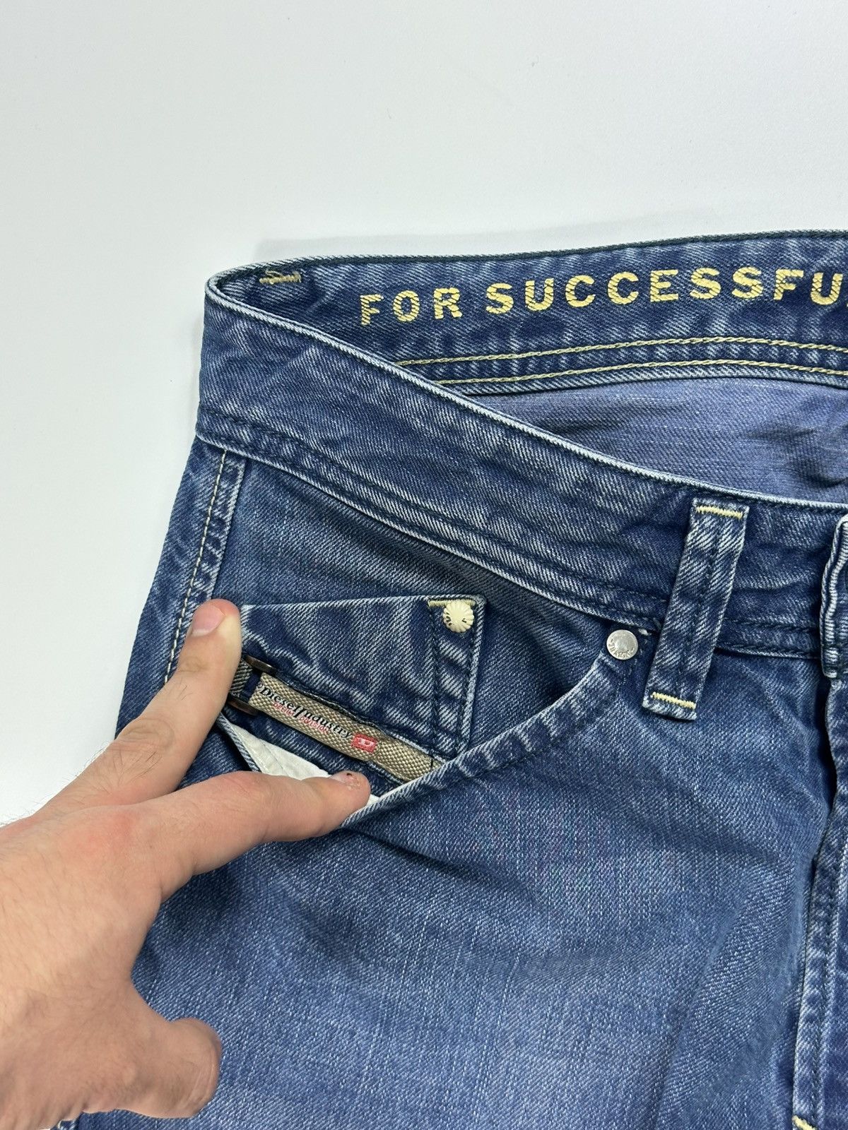 Diesel Diesel Daron Denim Jeans 31x30 Size US 31 - 15 Thumbnail