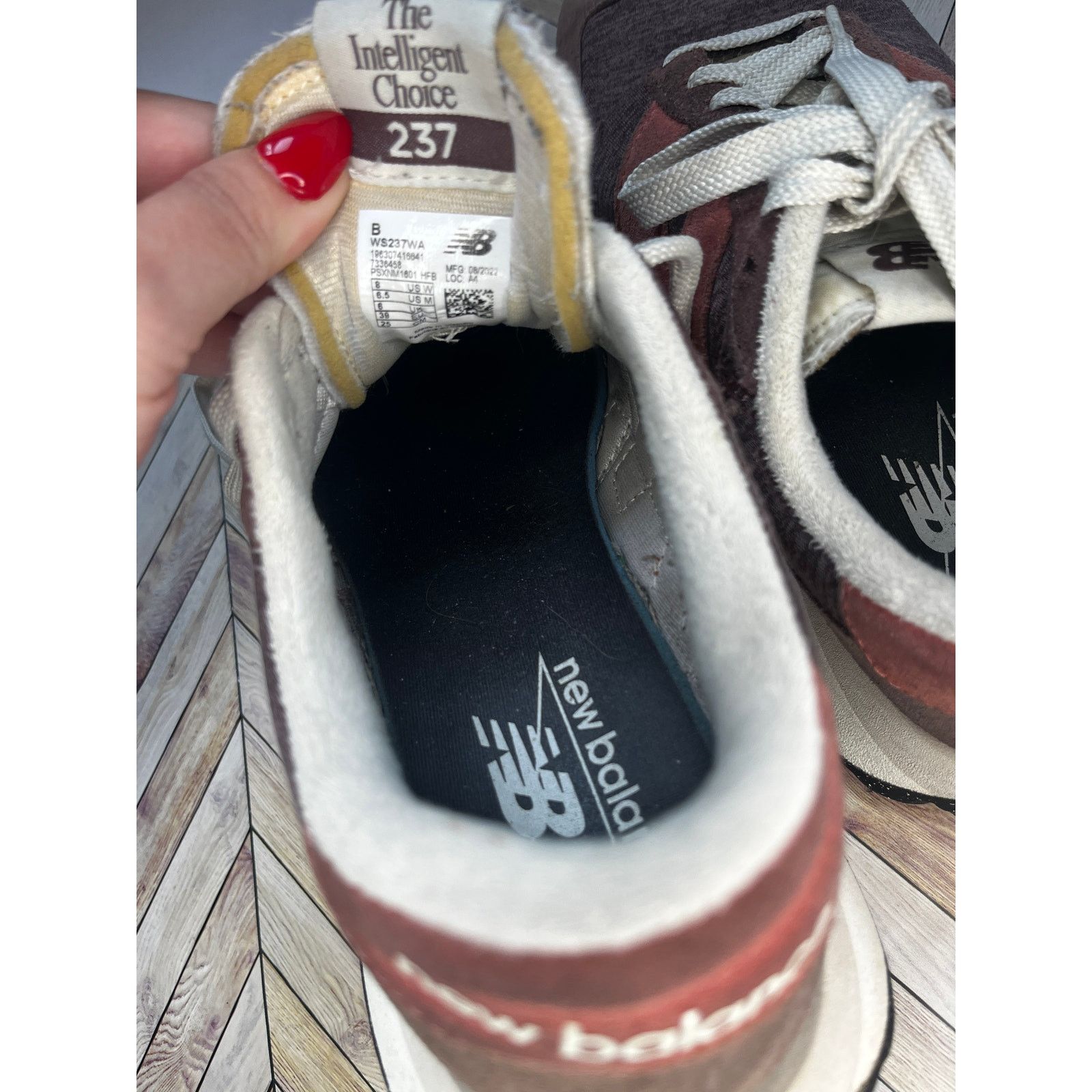 New Balance New Balance Suede Lace Up Running Sneakers Brown US W8/M6.5 Size US 8 / IT 38 - 12 Thumbnail