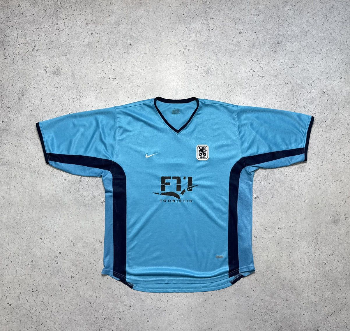 Nike Nike FC Munich TSV 1860 Vintage Soccer Jersey 2001/2002 Size US XL / EU 56 / 4 - 1 Thumbnail
