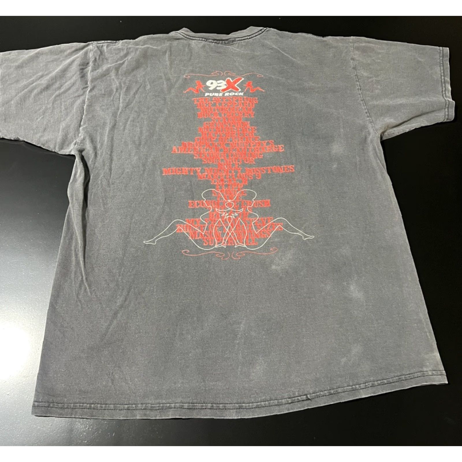 Fruit Of The Loom VINTAGE Somerset WI Edgefest Black XL Offspring Staind Shirt Mens XL Black Graphic Tee 100% Cotton Short Sleeve Size XL Size ONE SIZE - 3 Thumbnail